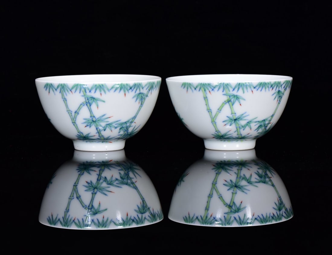 A Pair of Exquisite Famille-Rose Bamboo Pattern Bowls: A Pair of Exquisite Famille-Rose Bamboo Pattern Bowls,Qing Dynasty,China,with Yongzheng Six-character