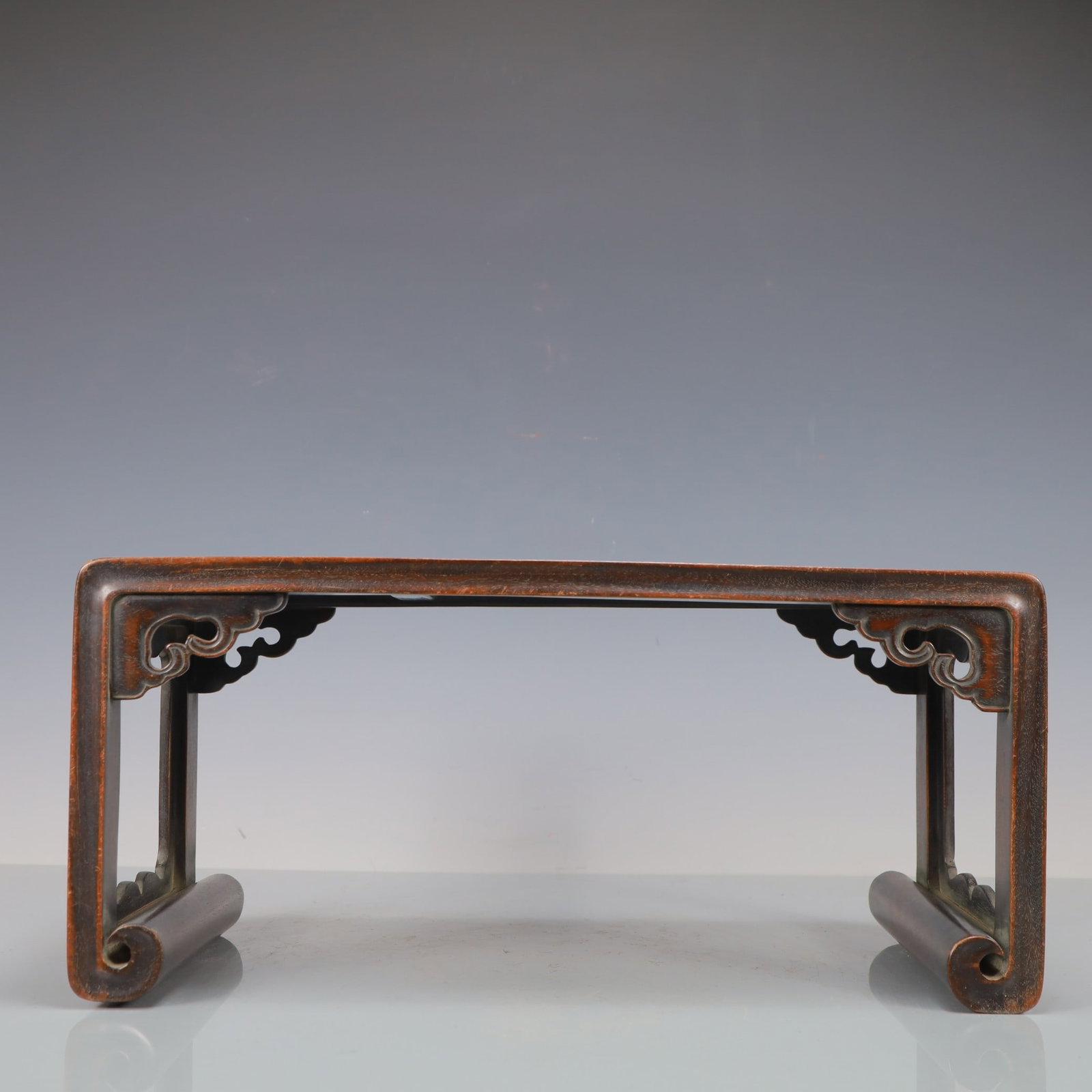 An Exquisite Redwood Table - 4