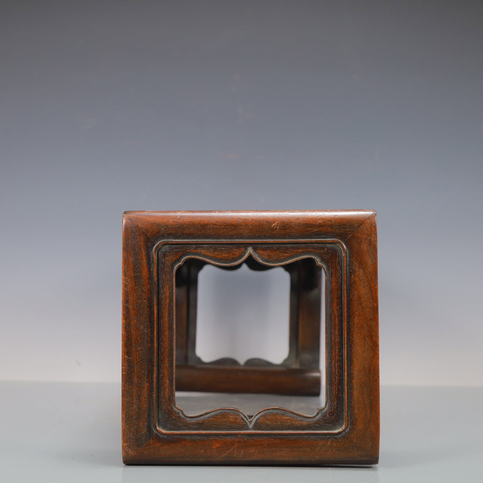 An Exquisite Redwood Table - 8