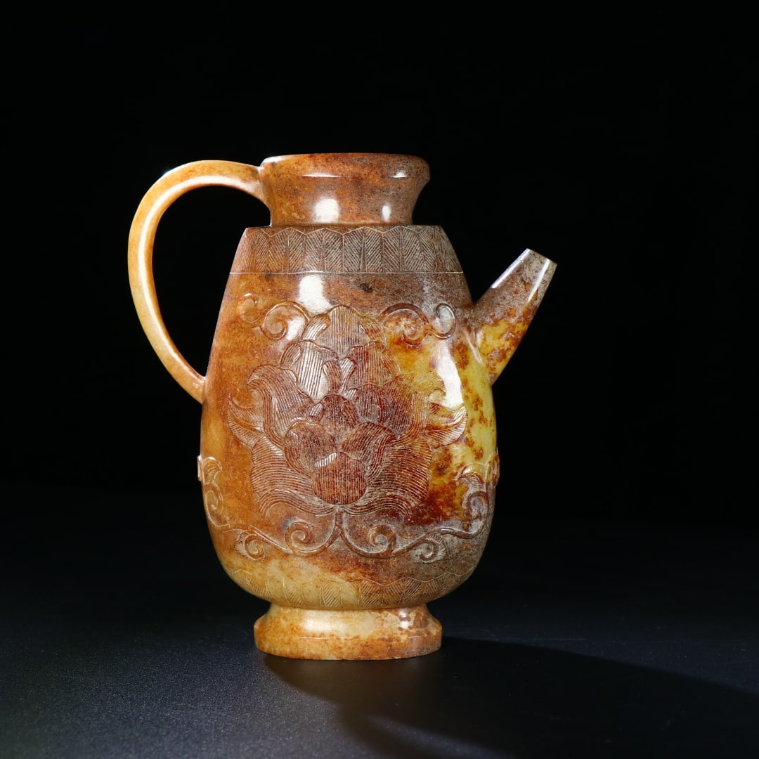 An Exquisite White Jade Flower Pattern Ewer - 2