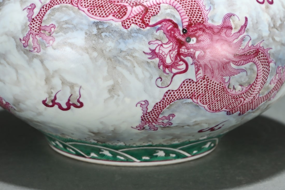 An Exquisite Ink Color Ruby Red-Glazed Dragon Pattern Seawater Pattern Vase - 5