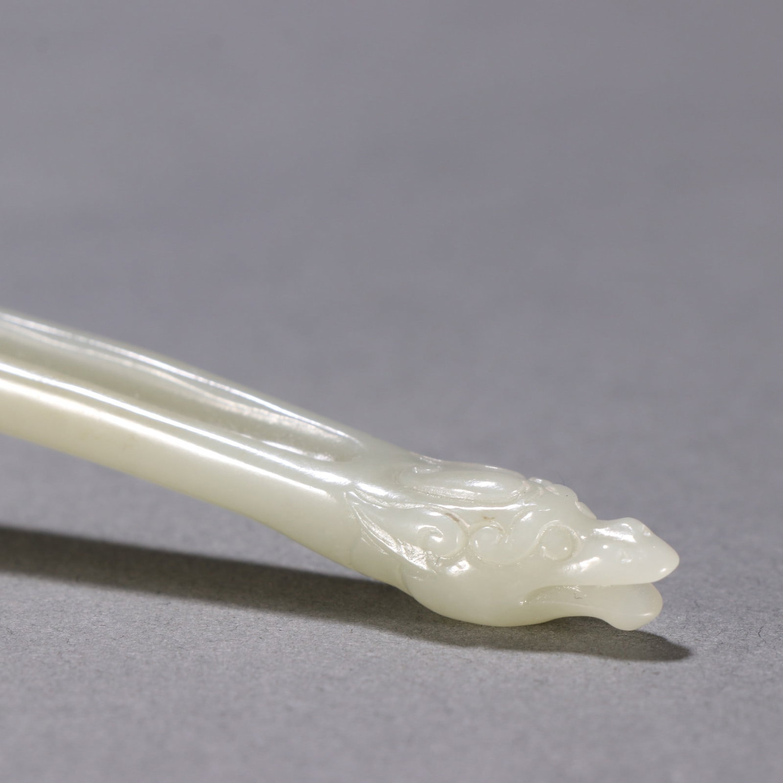 An Exquisite White Jade Spoon - 3