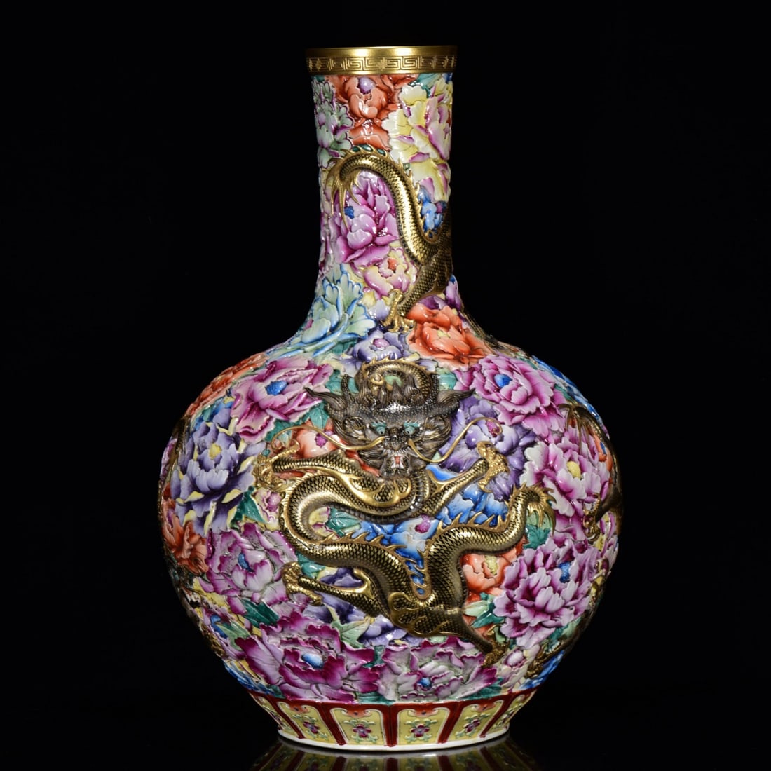 An Exquisite Enamel Gilded Dragon Pattern Flower Pattern Vase - 3