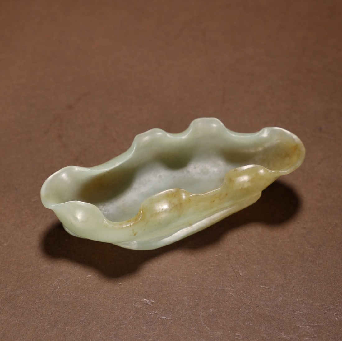 An Exquisite White Jade Lotus Leaf Water Pot (1 of 9)