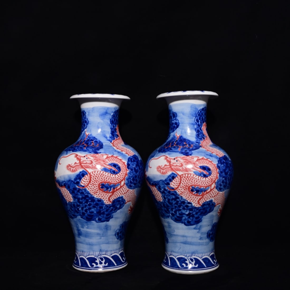 A Pair of Exquisite Blue and White Iron-Red Dragon Pattern Seawater Pattern Vases, (1 of 10)