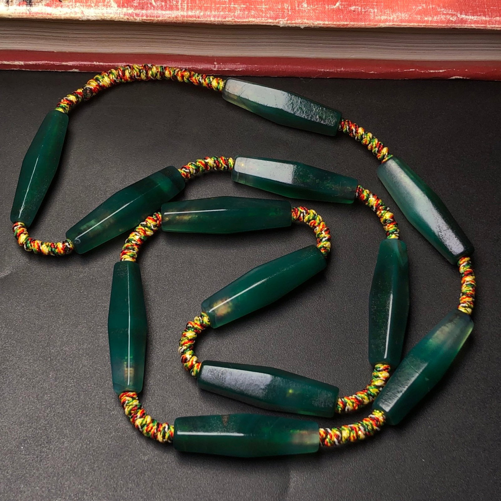 An Exquisite Agate Necklace - 3