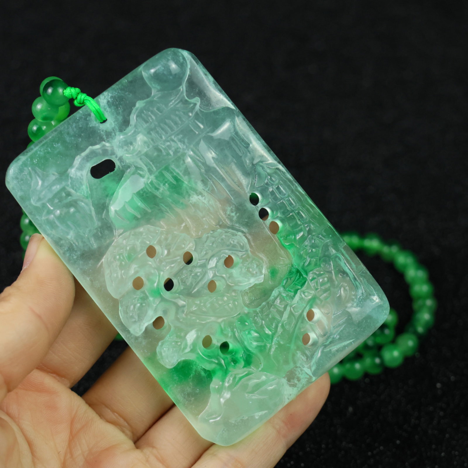 An Exquisite Jadeite Landscape Pattern Pendant - 8