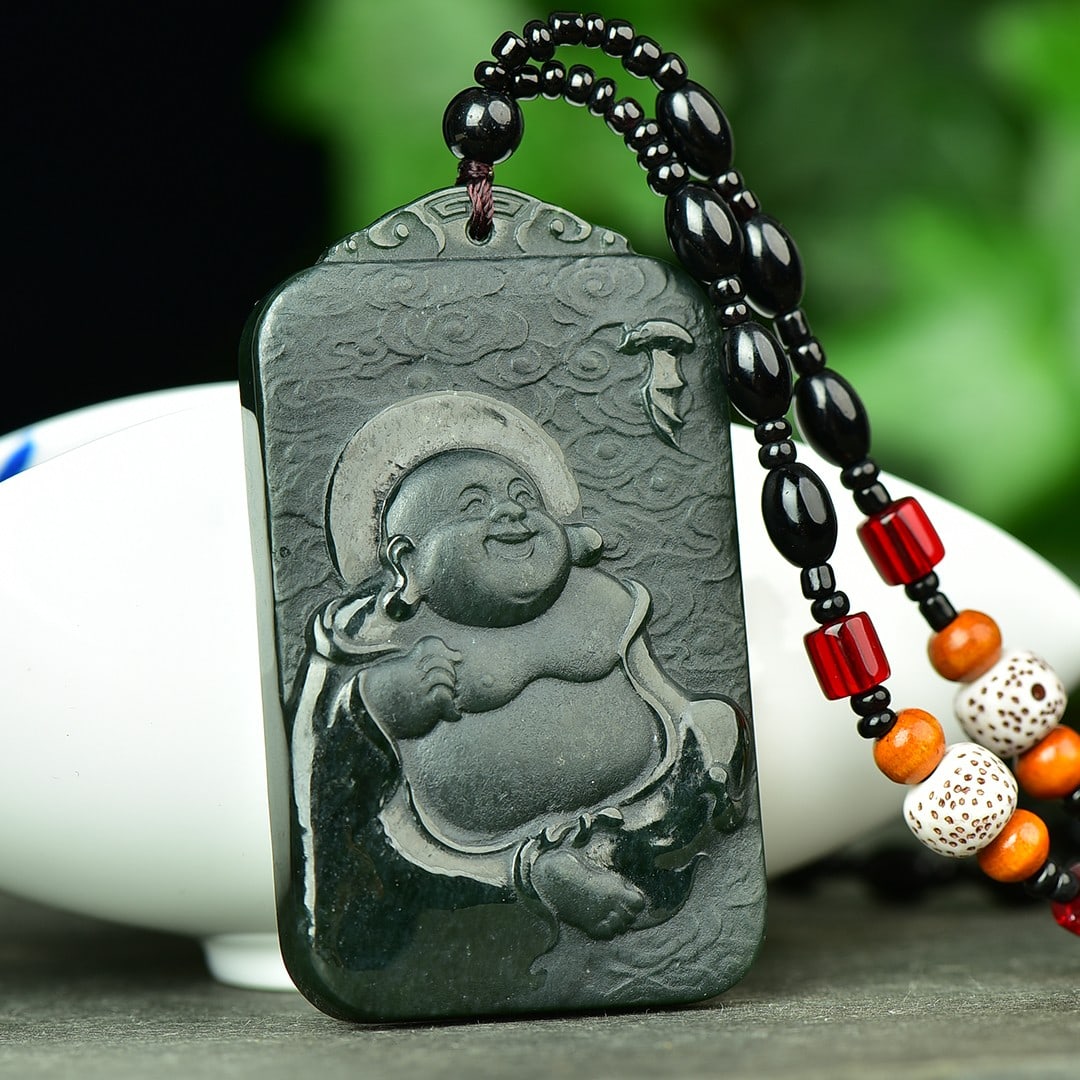 An Exquisite Sapphire Auspicious Cloud and Maitreya Buddha Pattern Pendant: An Exquisite Sapphire Auspicious Cloud and Maitreya Buddha Pattern Pendant,Size:40mmx65mm 寓意:吉祥 心怀天下 能容天下事