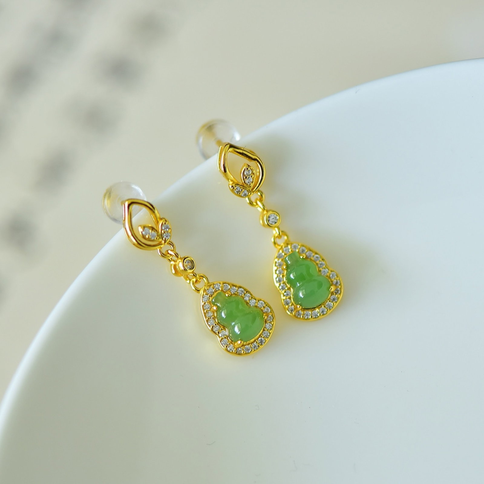 A Pair of Exquisite Sterling Silver-Gold Plated Inlaid Jasper Gourd Earrings,Inlaid Gems: A Pair of Exquisite Sterling Silver-Gold Plated Inlaid Jasper Gourd Earrings,Inlaid Gems Size:5mmx7mm