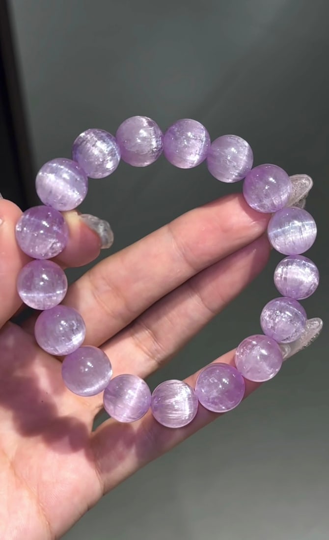 An Exquisite Crystal Bracelets - 3