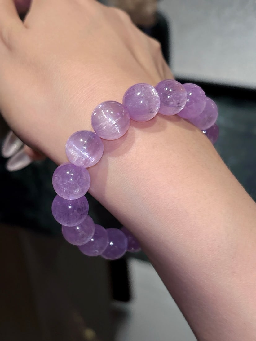 An Exquisite Crystal Bracelets - 5