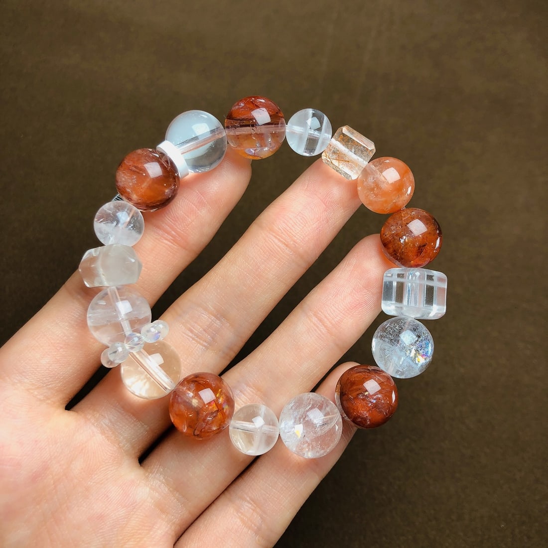 An Exquisite Crystal Bracelets: An Exquisite Crystal Bracelets,Size:12.5mm,Weight:38.4g 水晶手串