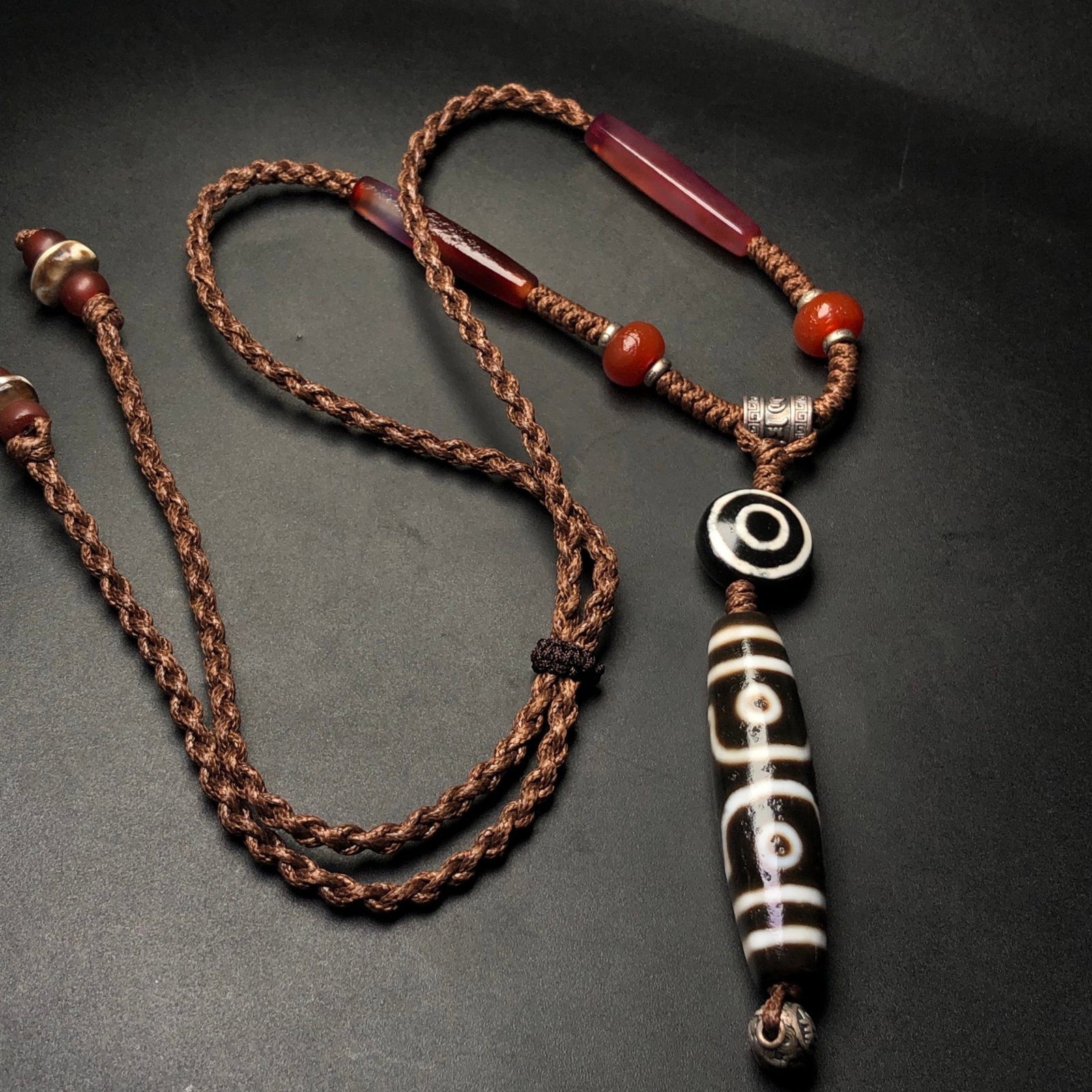 An Exquisite Dzi Bead Necklace - 4
