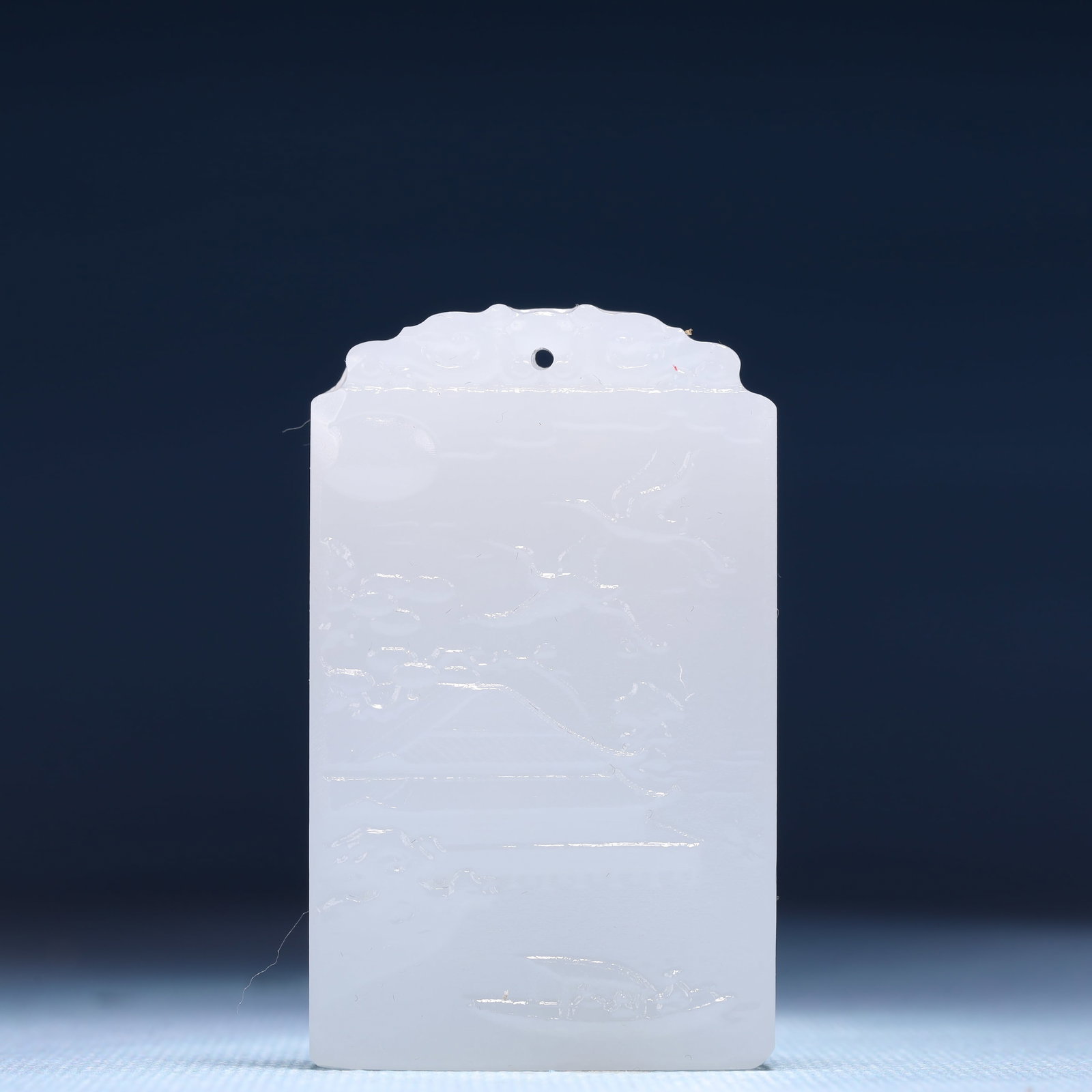 An Exquisite White Jade Landscape Pattern Pendant: An Exquisite White Jade Landscape Pattern Pendant,Size:1.6inx0.4inx2.4in,Weight:48g 白玉山水纹牌