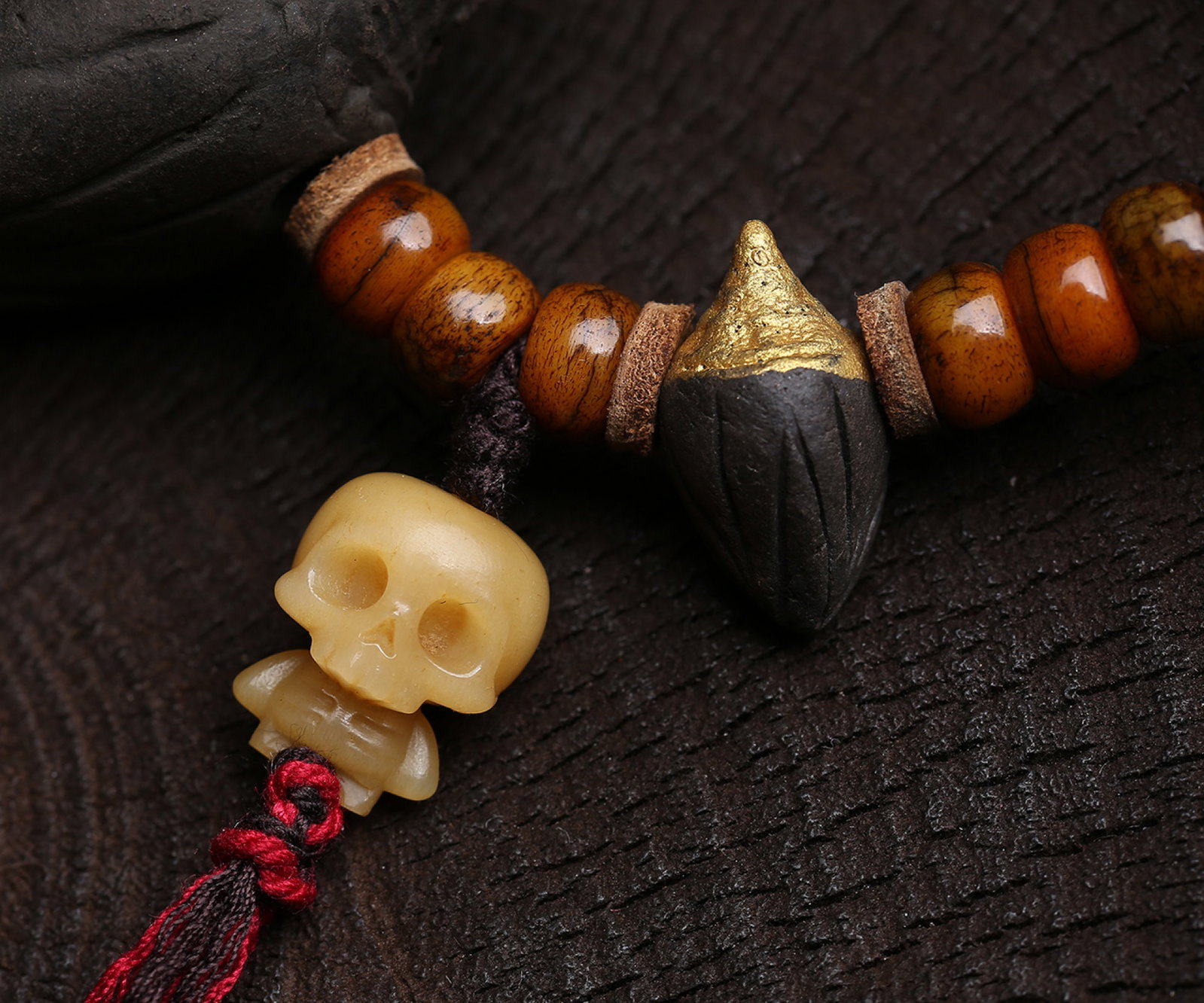 An Exquisite Pendant - 5