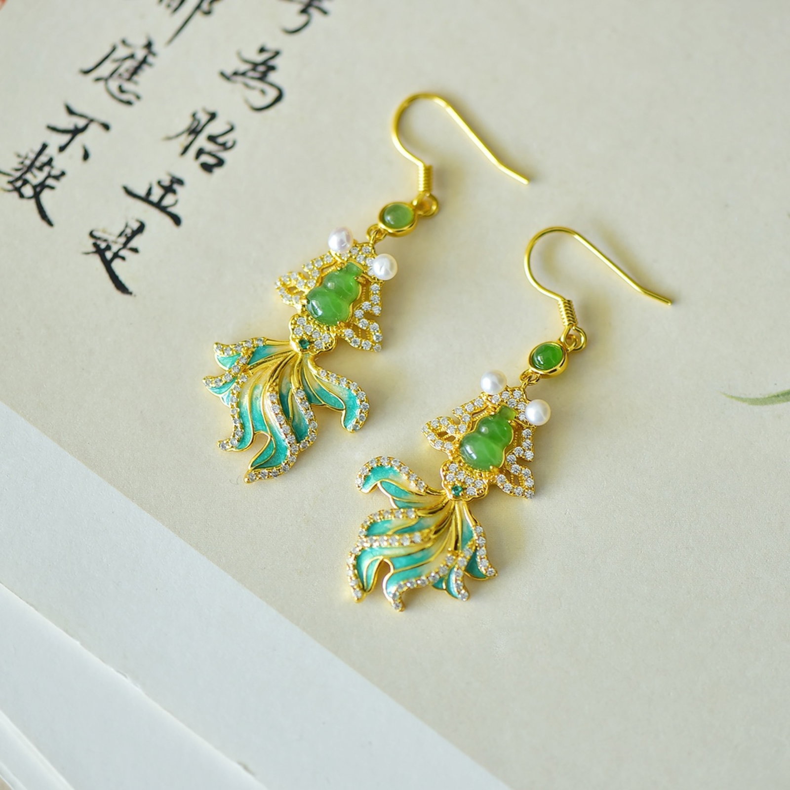 A Pair of Exquisite Sterling Silver-Gold Plated Inlaid Jasper Enamel Gourd Earrings,Inlaid Gems and: A Pair of Exquisite Sterling Silver-Gold Plated Inlaid Jasper Enamel Gourd Earrings,Inlaid Gems and Pearls Size:5mmx7mm