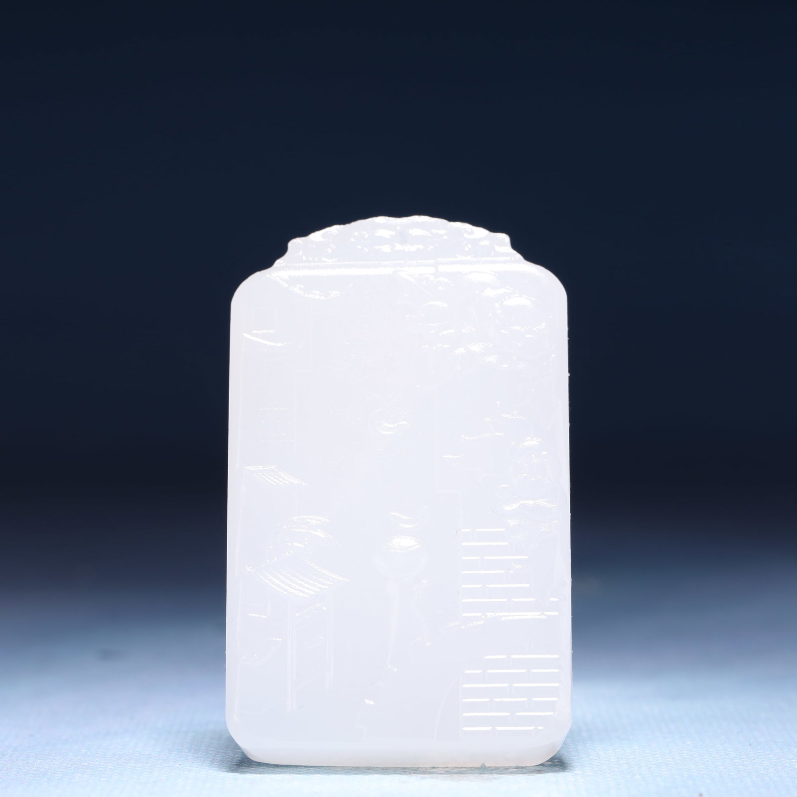 An Exquisite White Jade Landscape Pattern Pendant: An Exquisite White Jade Landscape Pattern Pendant,Size:1.6inx0.4inx2.4in,Weight:49g 白玉山水纹牌