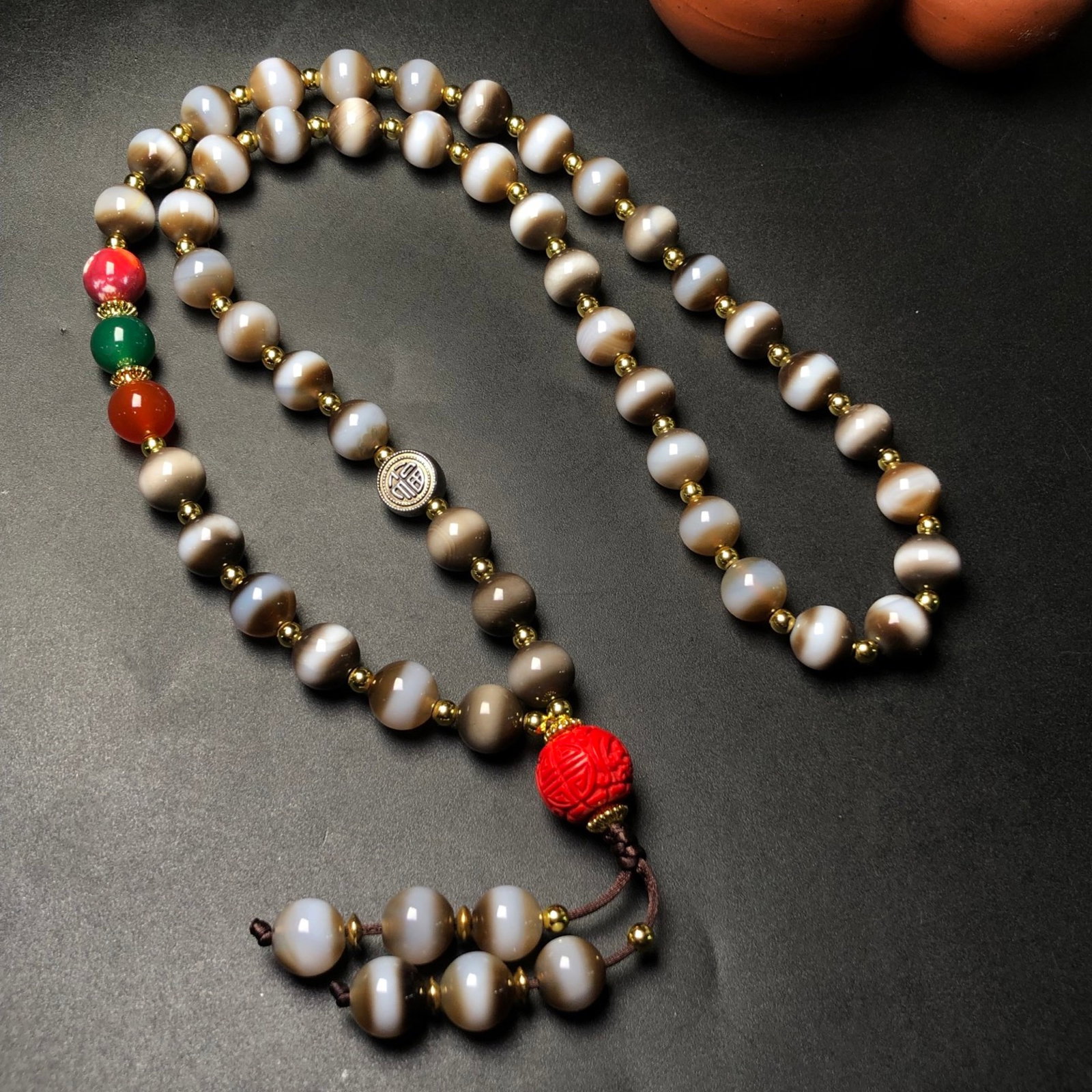 An Exquisite Agate Necklace - 4