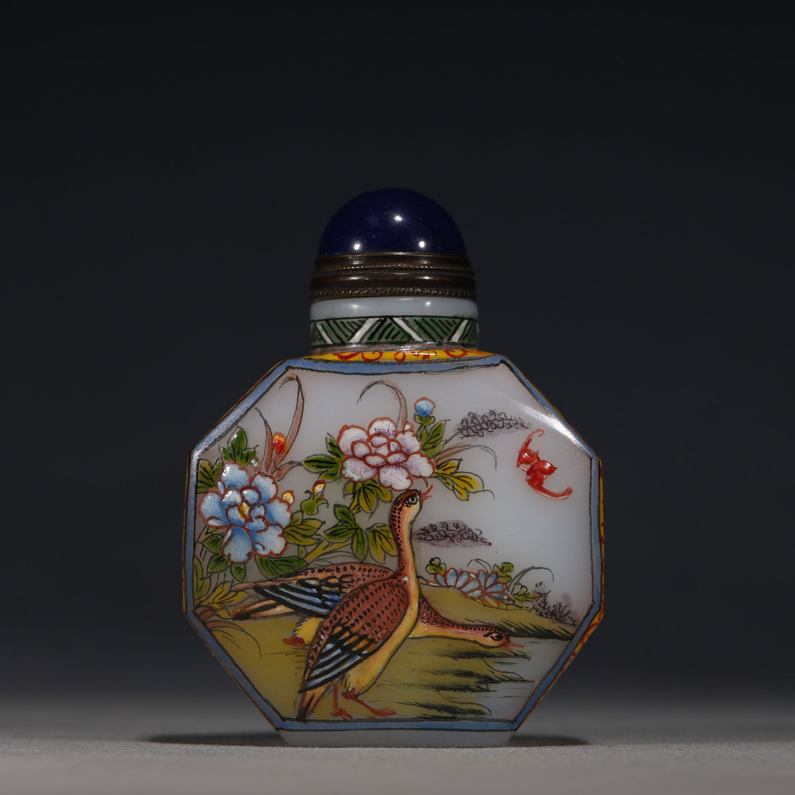 An Exquisite Glass Enamel Snuff Bottle With Flower,Bird And Fortune Pattern: An Exquisite Glass Enamel Snuff Bottle With Flower,Bird And Fortune Pattern,China,Qing Dynasty,Four-Character Qianlong Mark,Dimensions:2.4inx1.6in,料器珐琅彩花Ɣ