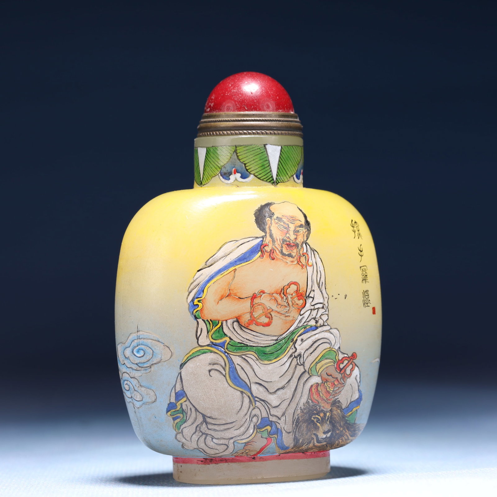 An Exquisite Glass Figure Pattern Snuff Bottle - 3