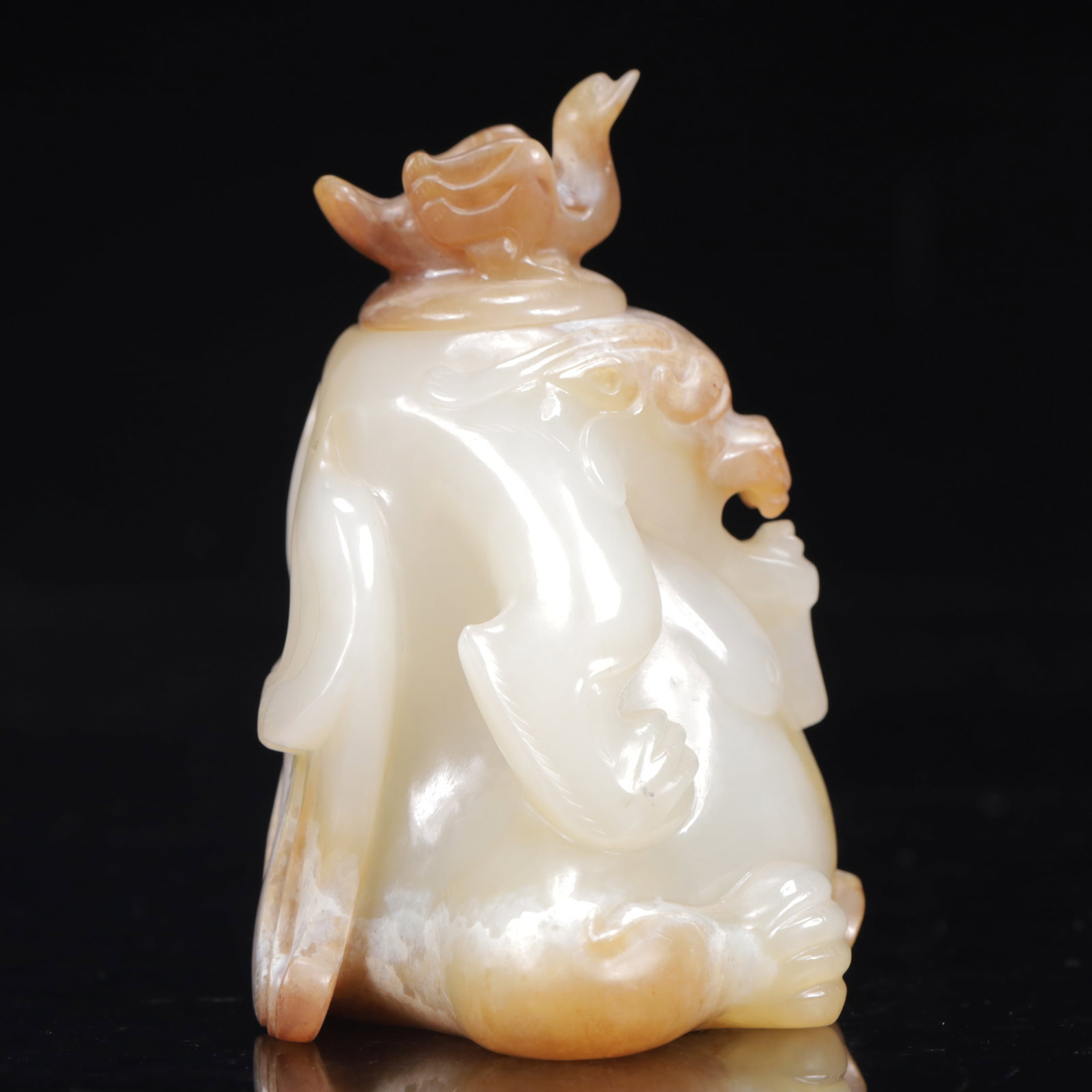 An Exquisite White Jade Dragon and Phoenix Pot - 5