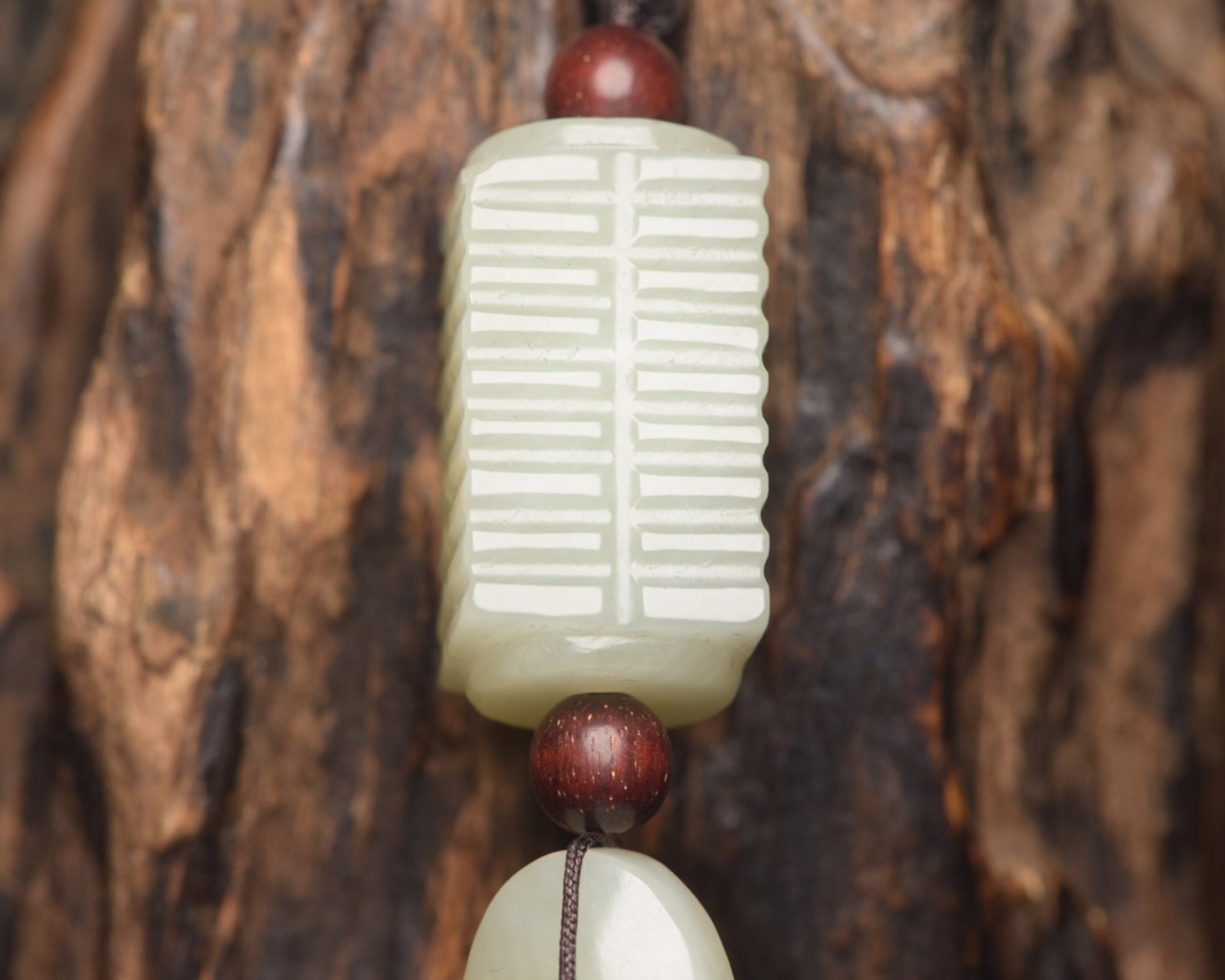 An Exquisite White Jade Turtle Shell Pendant - 7