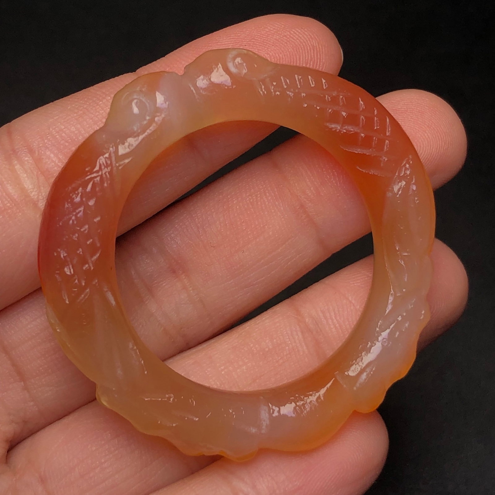An Exquisite Agate Dragon Pattern Bracelet - 7