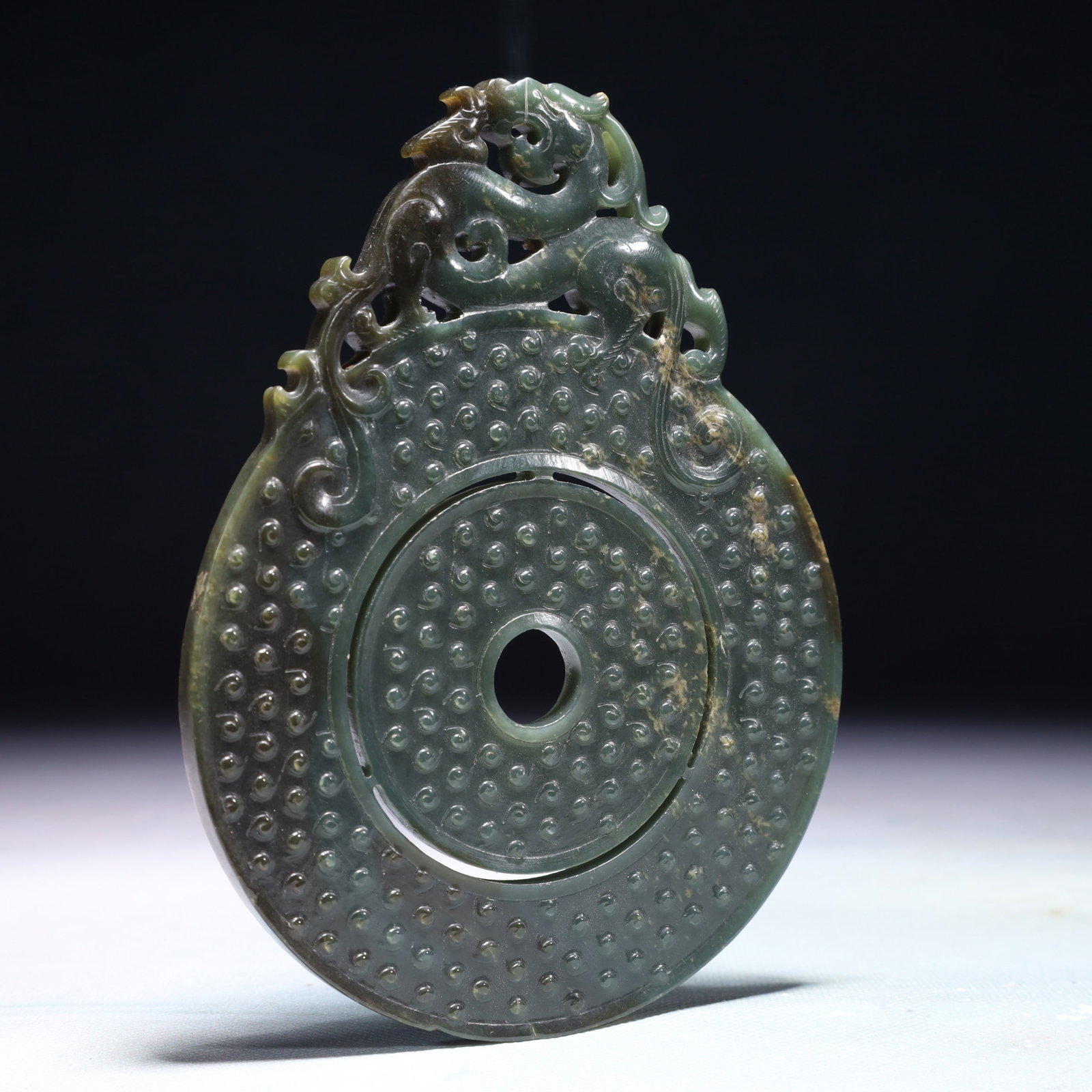 An Exquisite Jasper Dragon Pattern Pendant - 3