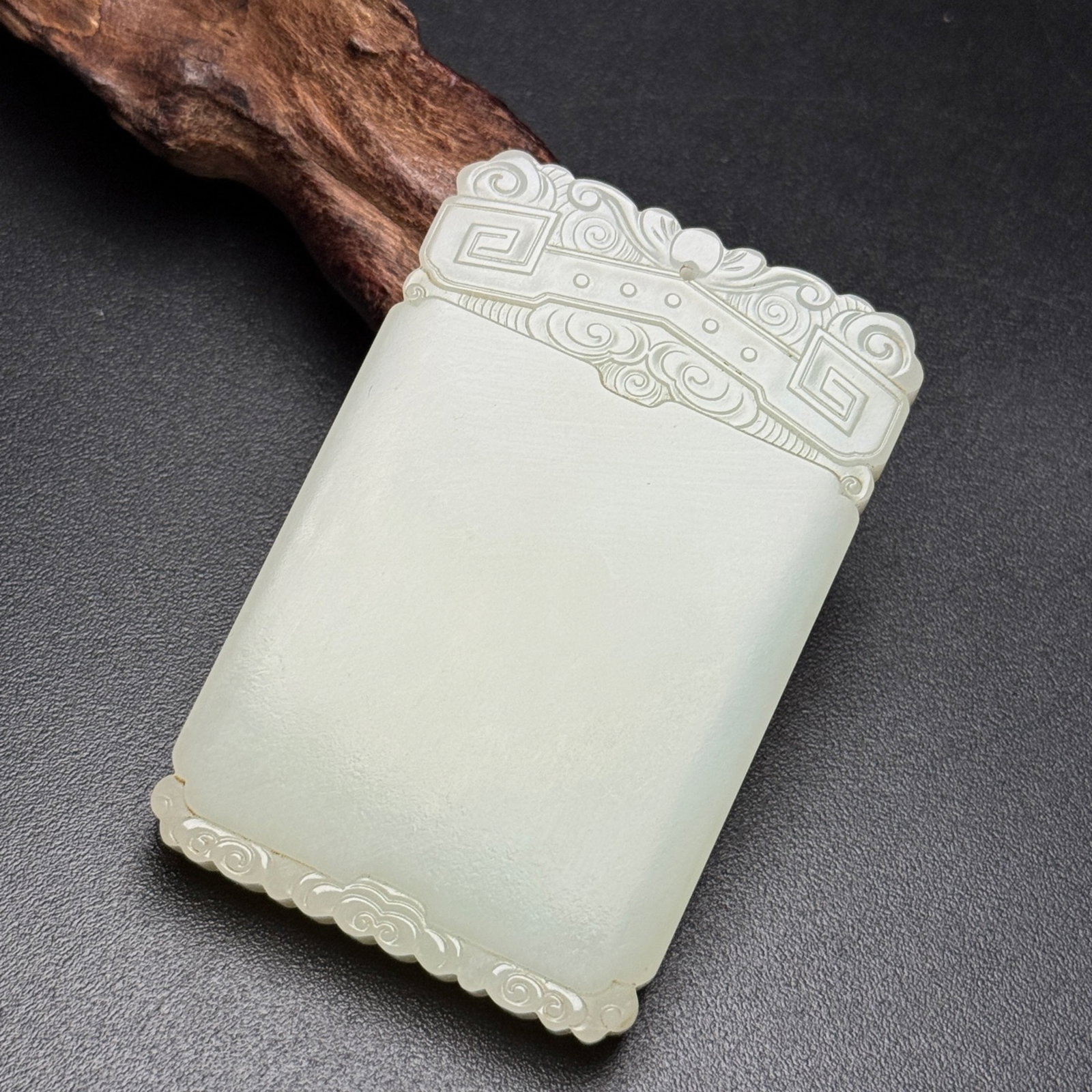 An Exquisite White Jade Auspicious Cloud Pattern Pendant - 2