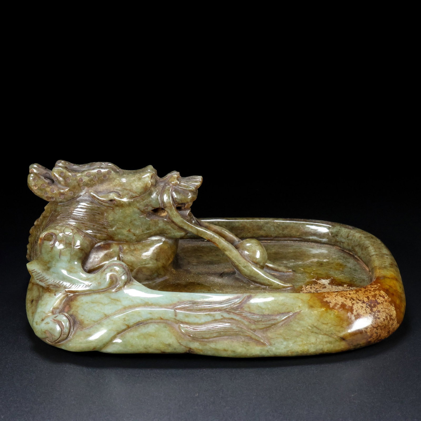 An Exquisite White Jade Dragon Pattern Inkstone - 6