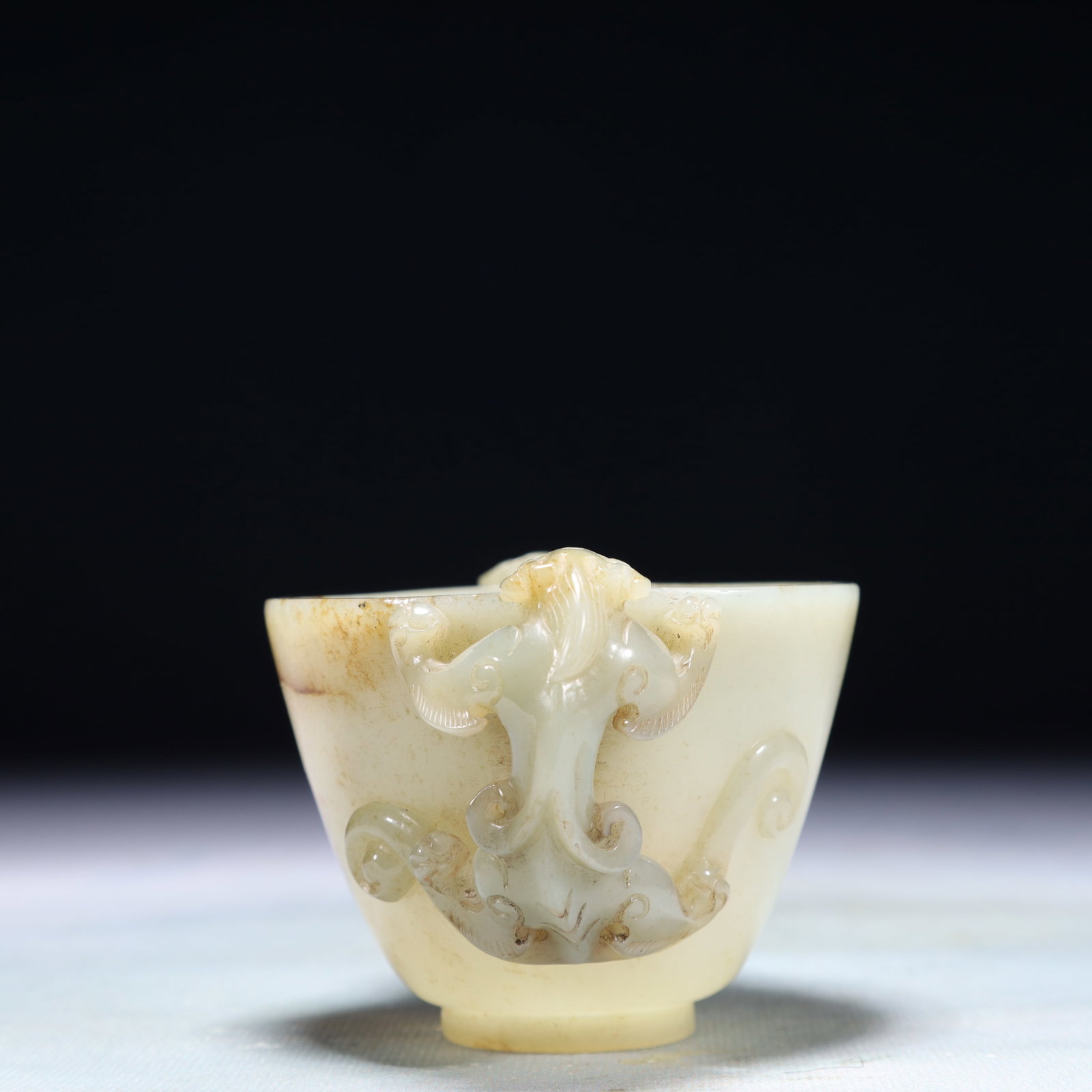 An Exquisite White Jade Chi-Dragon Pattern Cup - 7