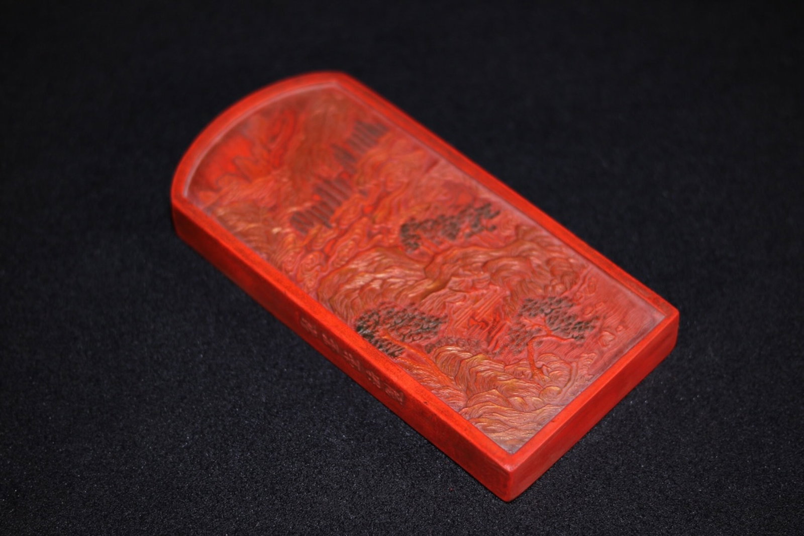 An Exquisite Cinnabar Landscape Pattern Ornament - 8