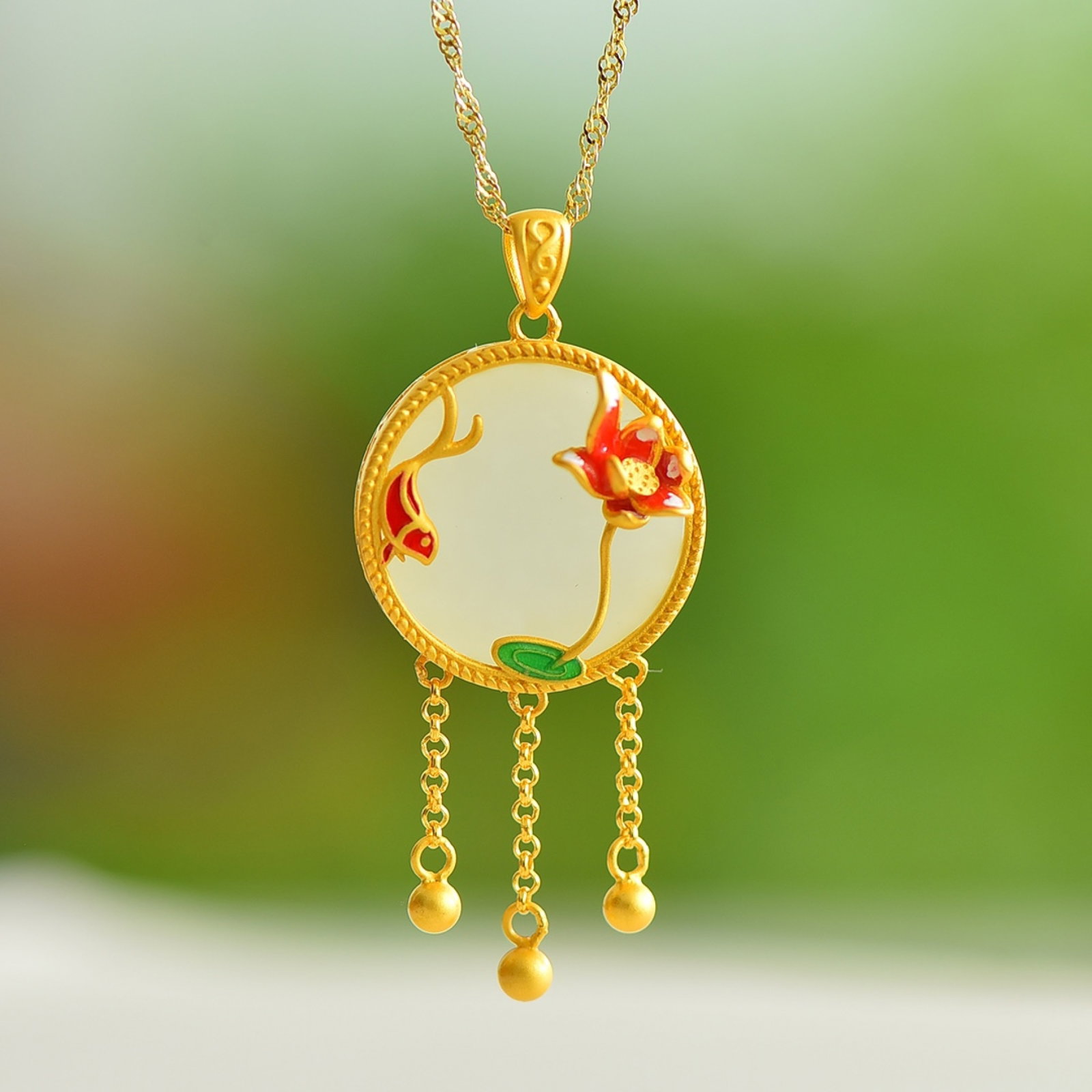 An Exquisite Sterling Silver-Gold Plated Inlaid White Jade Pendant: An Exquisite Sterling Silver-Gold Plated Inlaid White Jade Pendant 纯银镀金镶白玉吊坠