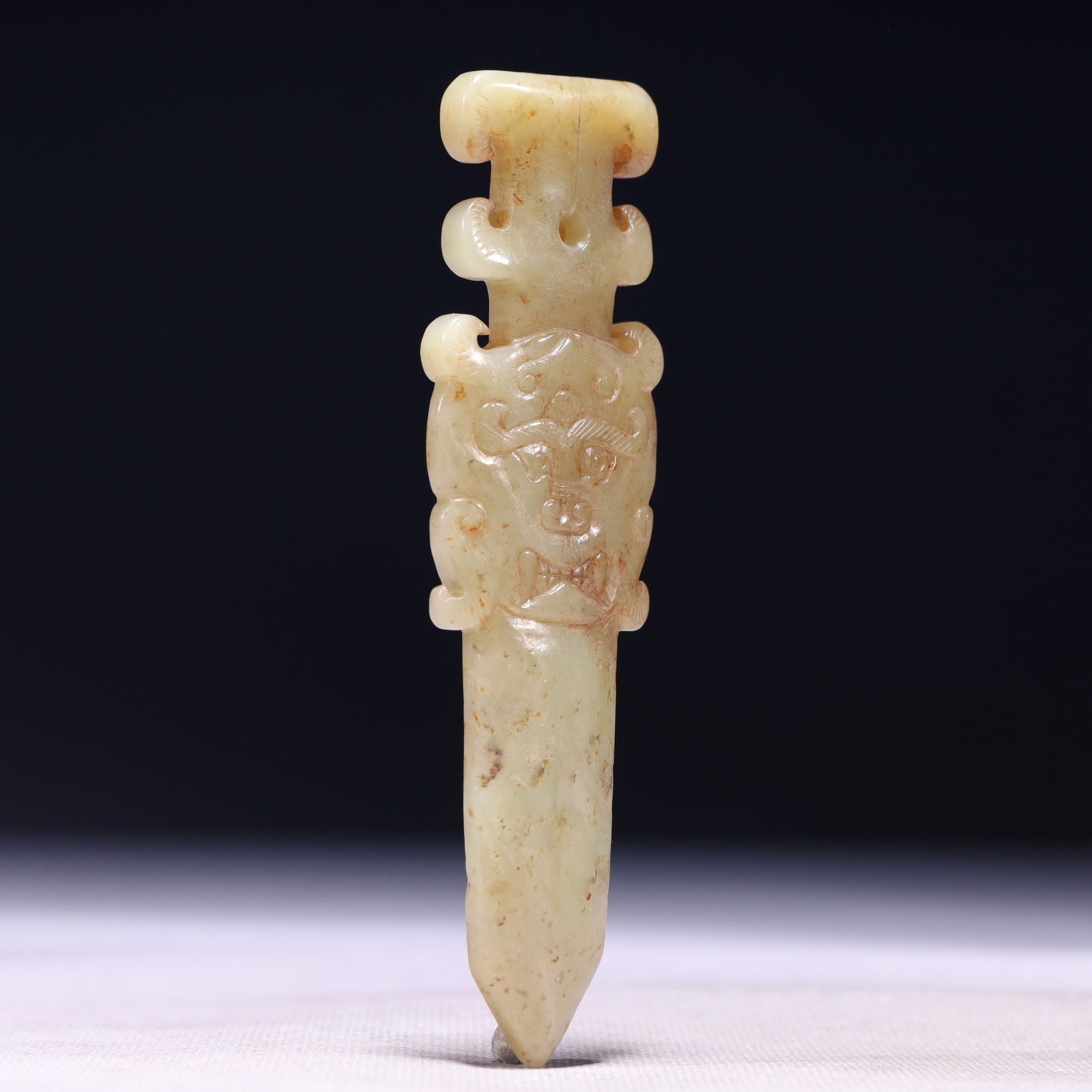An Exquisite White Jade Beast-Face Pattern Sword - 4