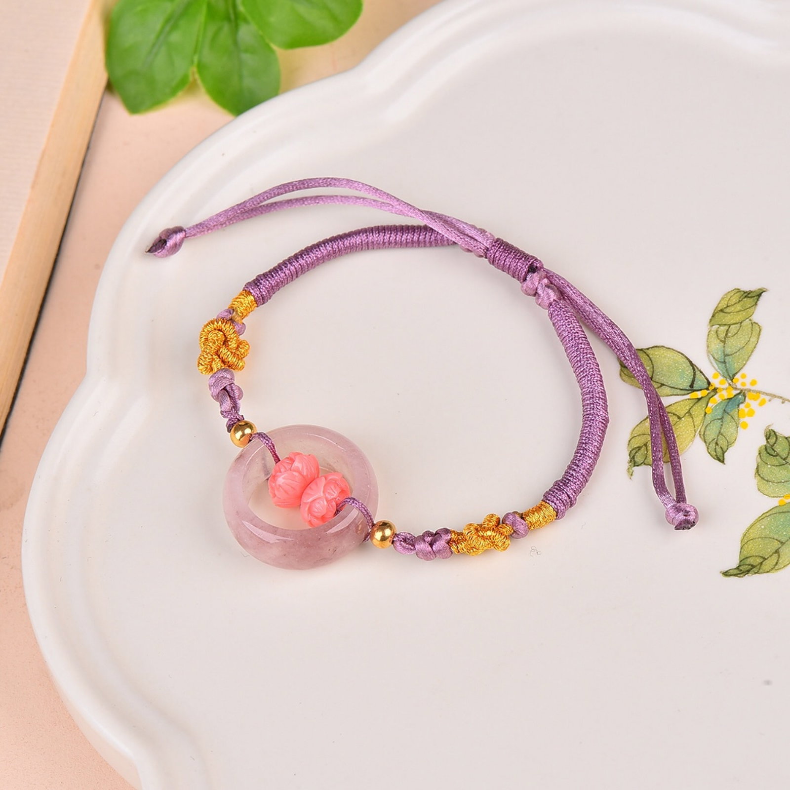 An Exquisite White Jade Lotus Pattern Bracelets - 3