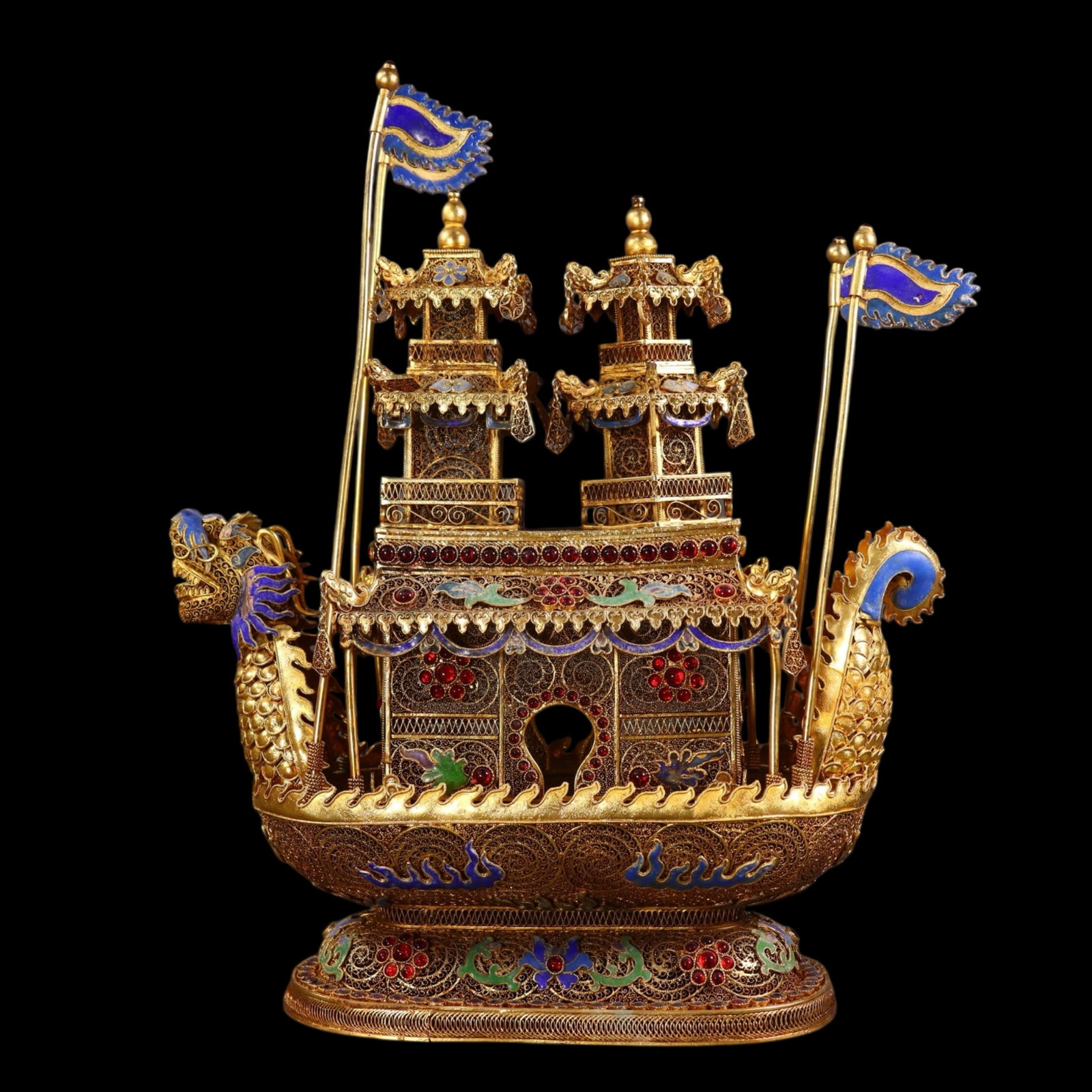 An Exquisite Filigree and Gilding Flower Pattern Dragon Boat Ornament,Inlaid Gems