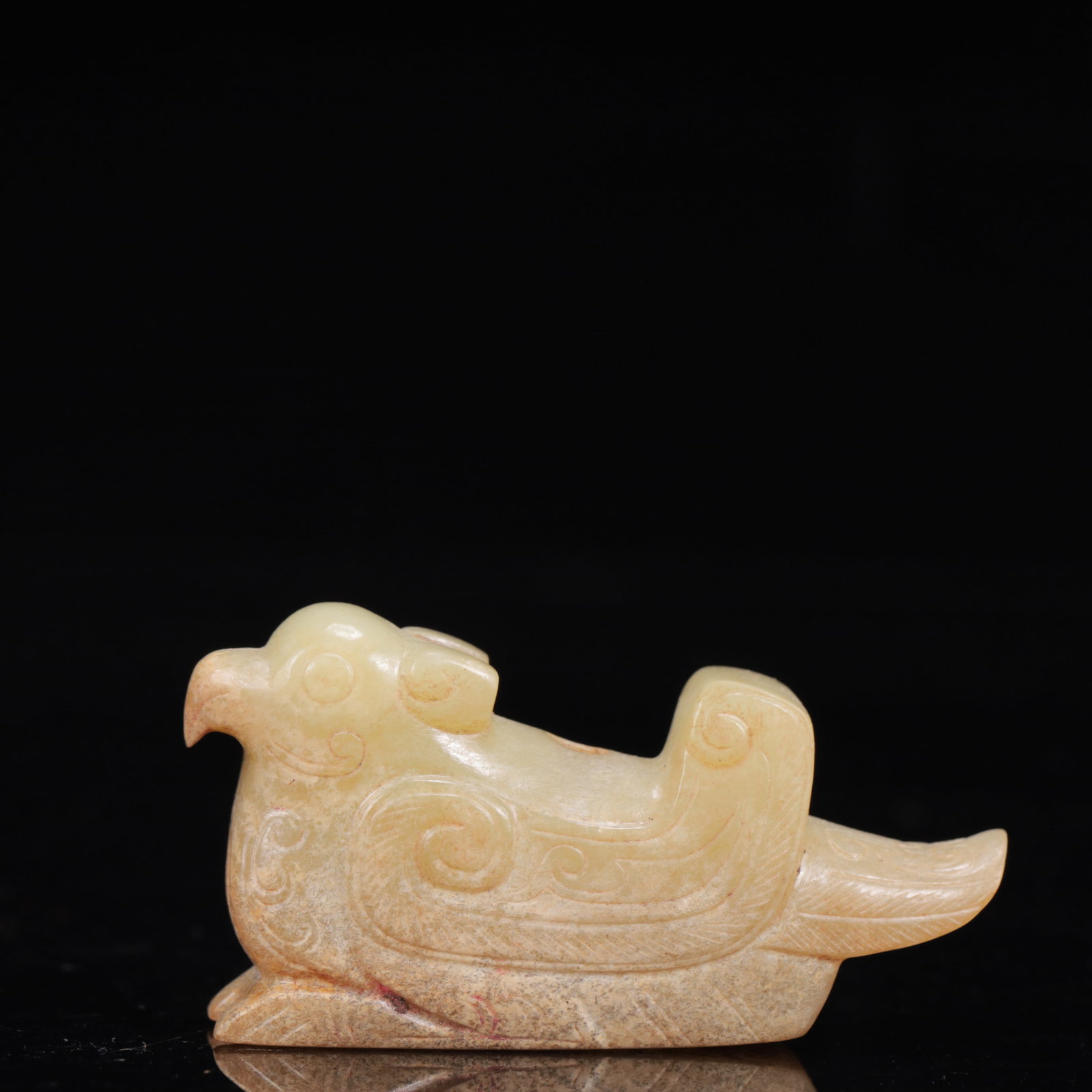 An Exquisite Yellow Jade Phoenix Pendant: An Exquisite Yellow Jade Phoenix Pendant,Qing Dynasty,China,Size:2.8inx0.8inx1.6in,Weight:71g 黄玉凤挂件,中国清代