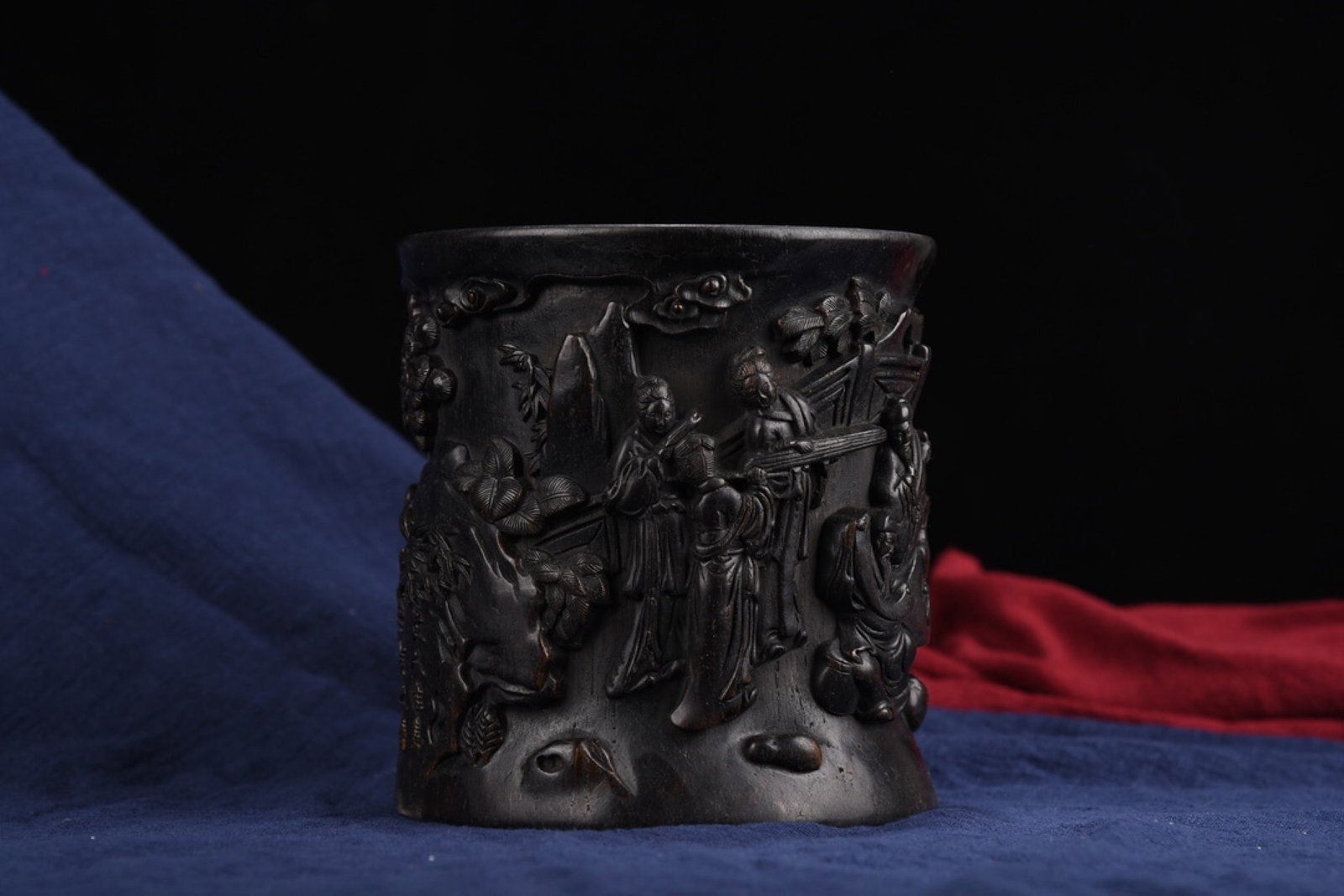 An Exquisite Wood Carving Character and Story Pattern Brush Pot