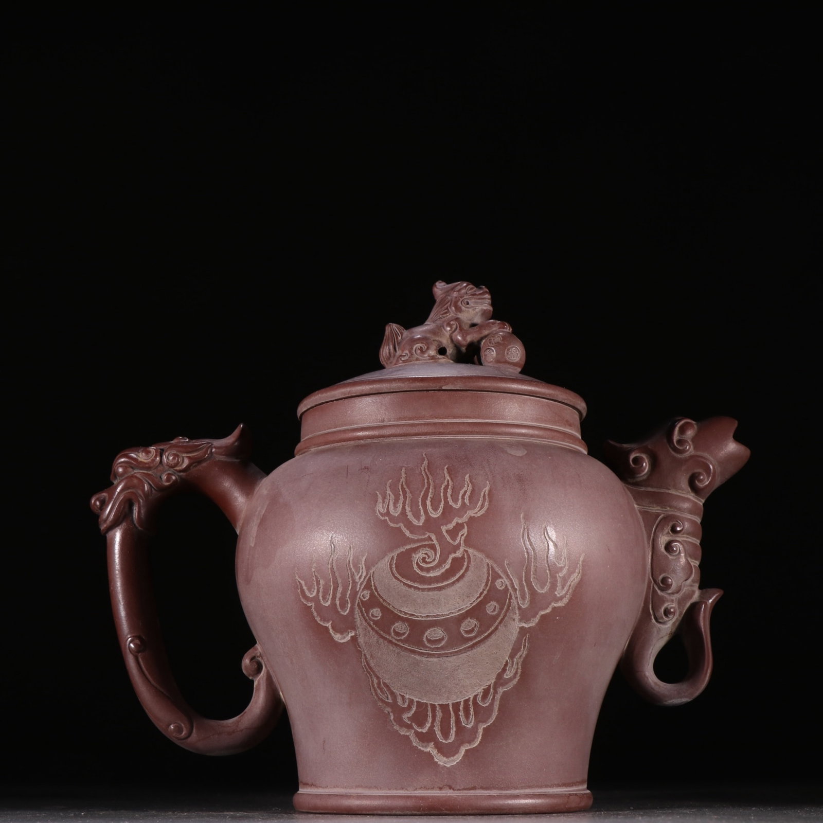 A Rare Purple Sands Dragon-head Poem Teapot