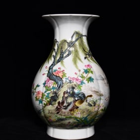 A Rare Famille-Rose Flower Pattern Vase,with poem
