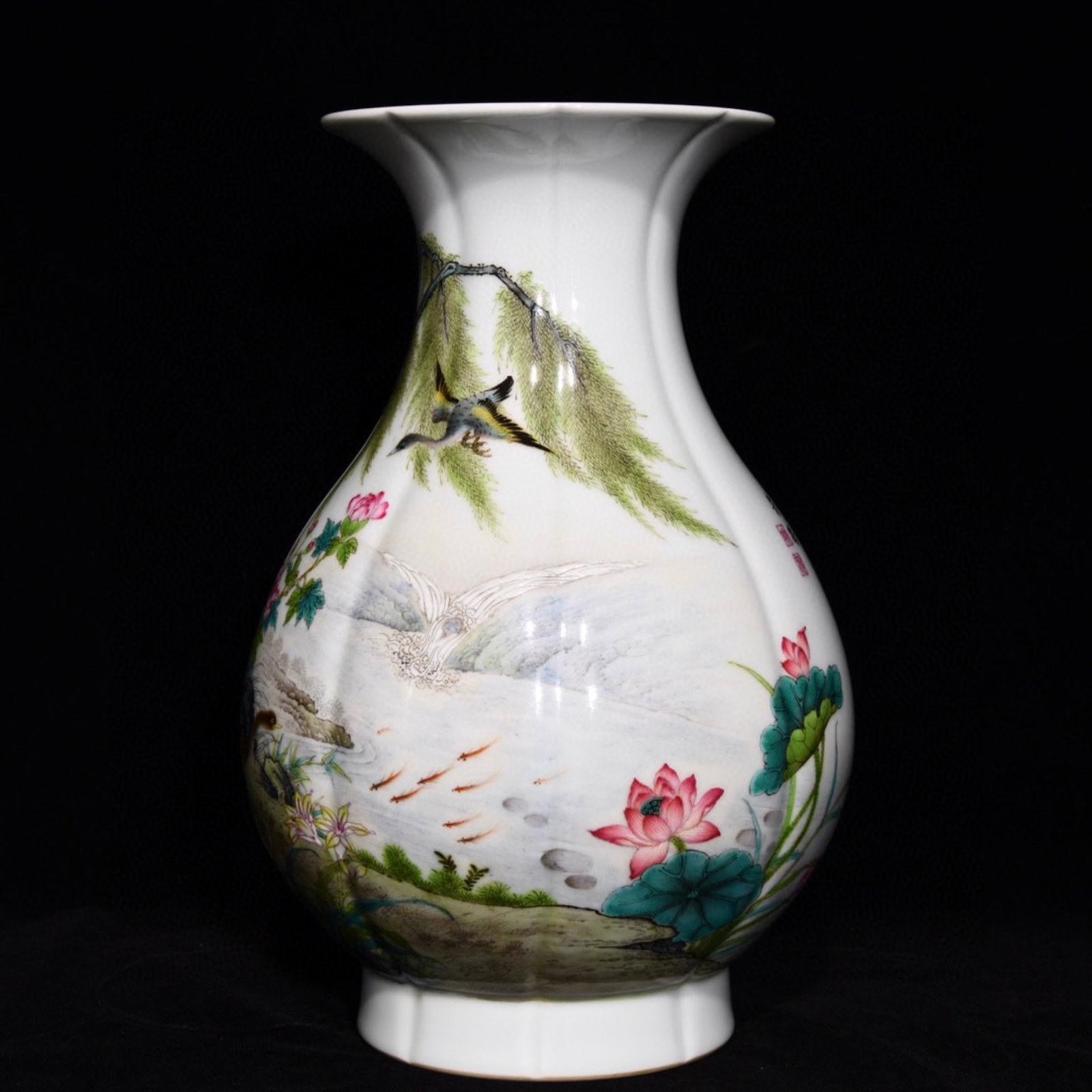 A Rare Famille-Rose Flower Pattern Vase,with poem - 2