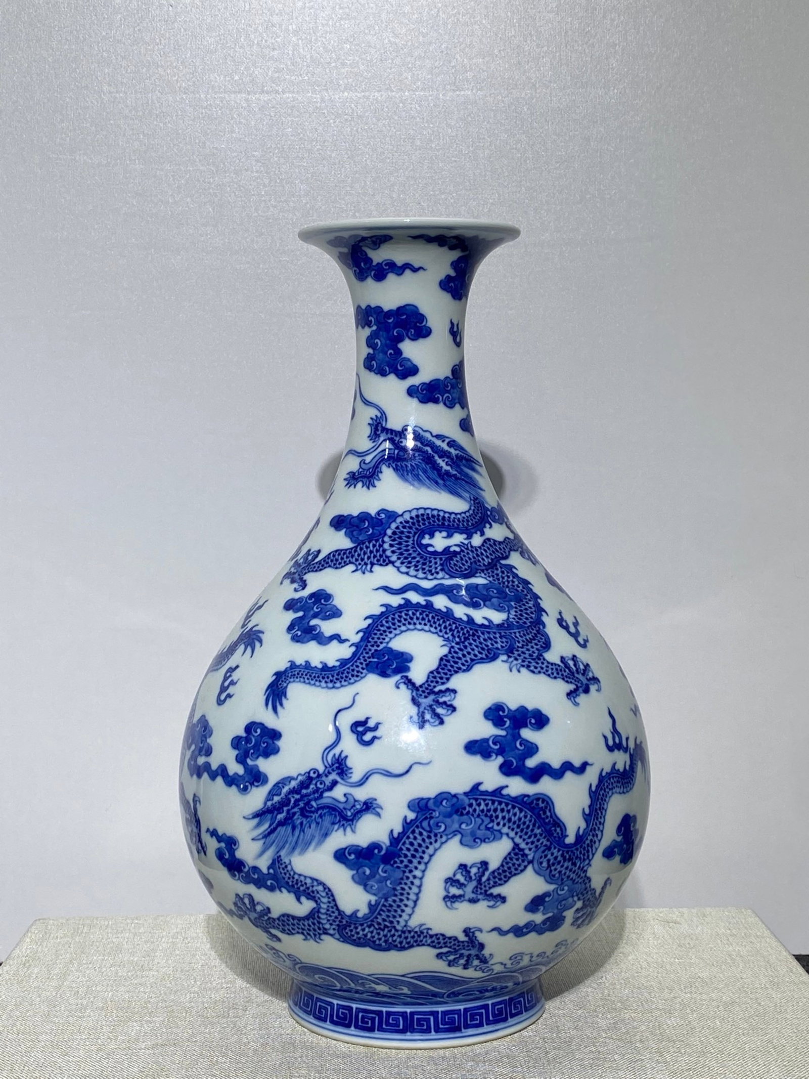 A Rare Blue and White Auspicious Cloud and Dragon Pattern Vase