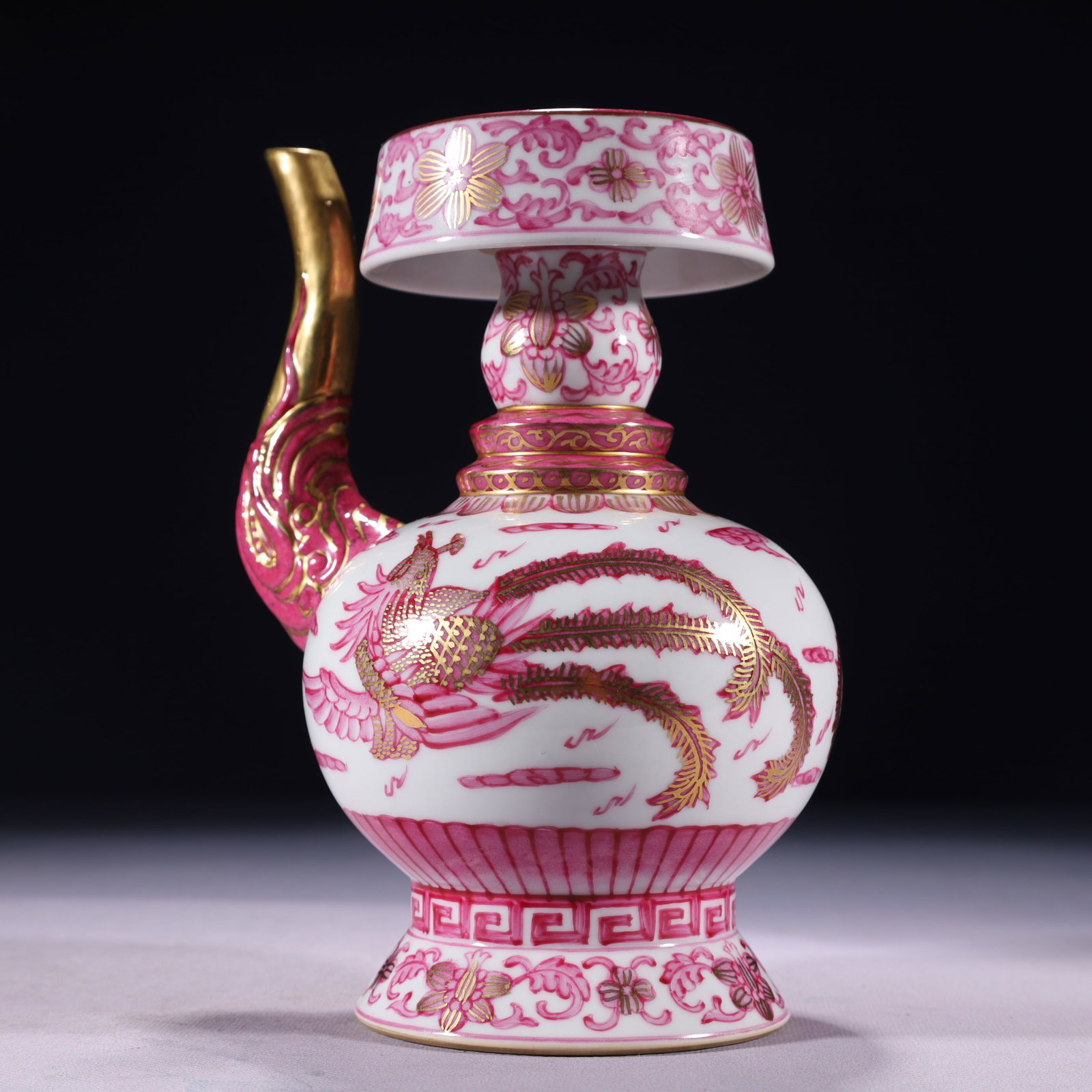 An Exquisite Ruby Red-Glazed Painted Gold Auspicious Cloud and Phoenix Pattern Pot - 10