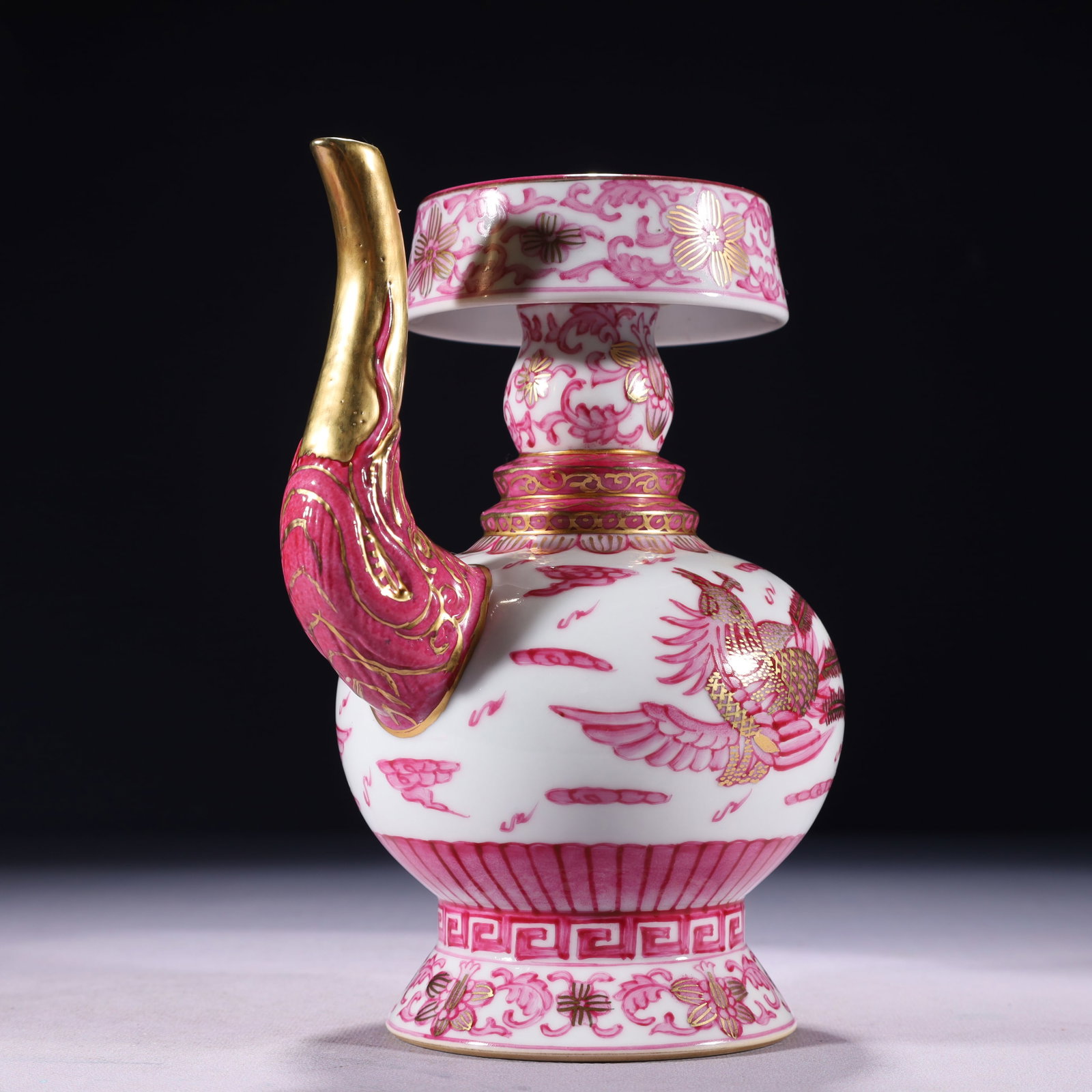 An Exquisite Ruby Red-Glazed Painted Gold Auspicious Cloud and Phoenix Pattern Pot - 4