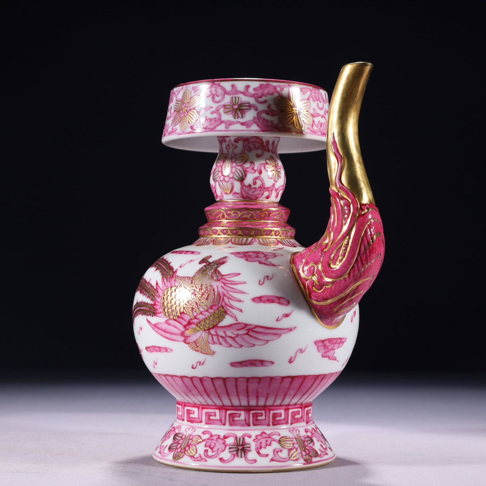 An Exquisite Ruby Red-Glazed Painted Gold Auspicious Cloud and Phoenix Pattern Pot - 6