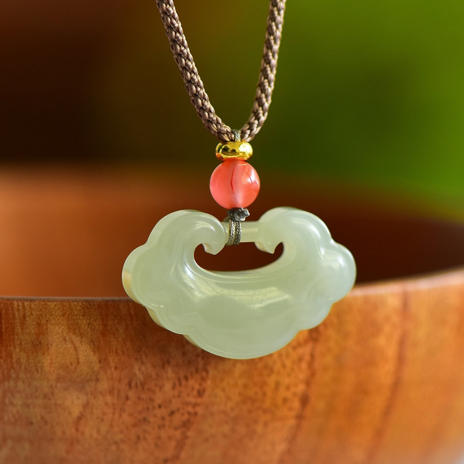 An Exquisite Greenish Jade Pendant: An Exquisite Greenish Jade Pendant,Size:25mmx16mm 寓意:吉祥 事事如意 青白玉吊坠