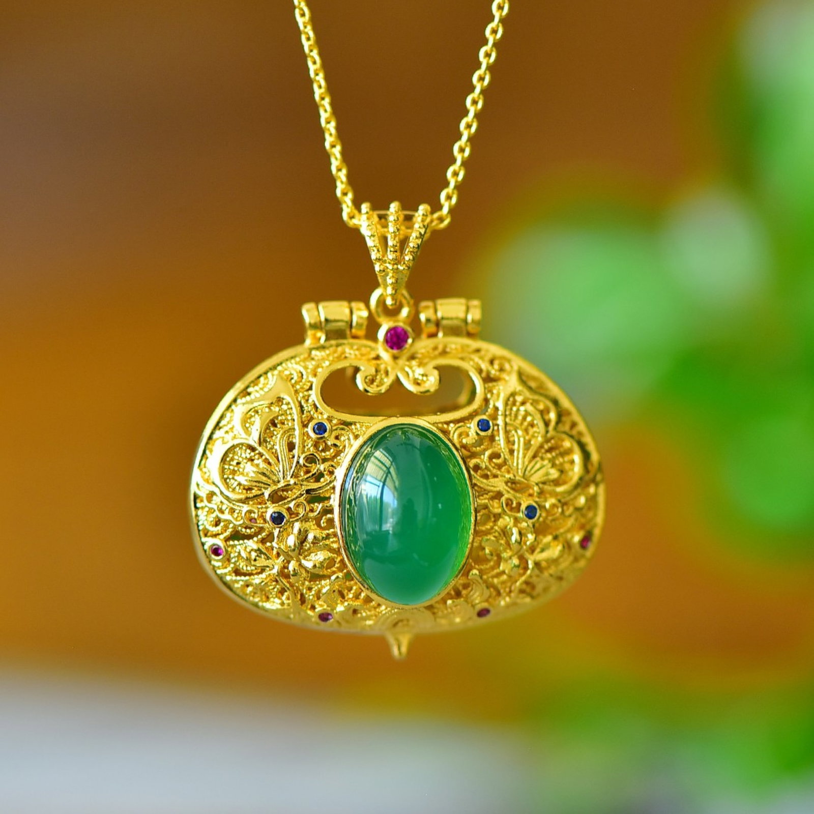 An Exquisite Pendant