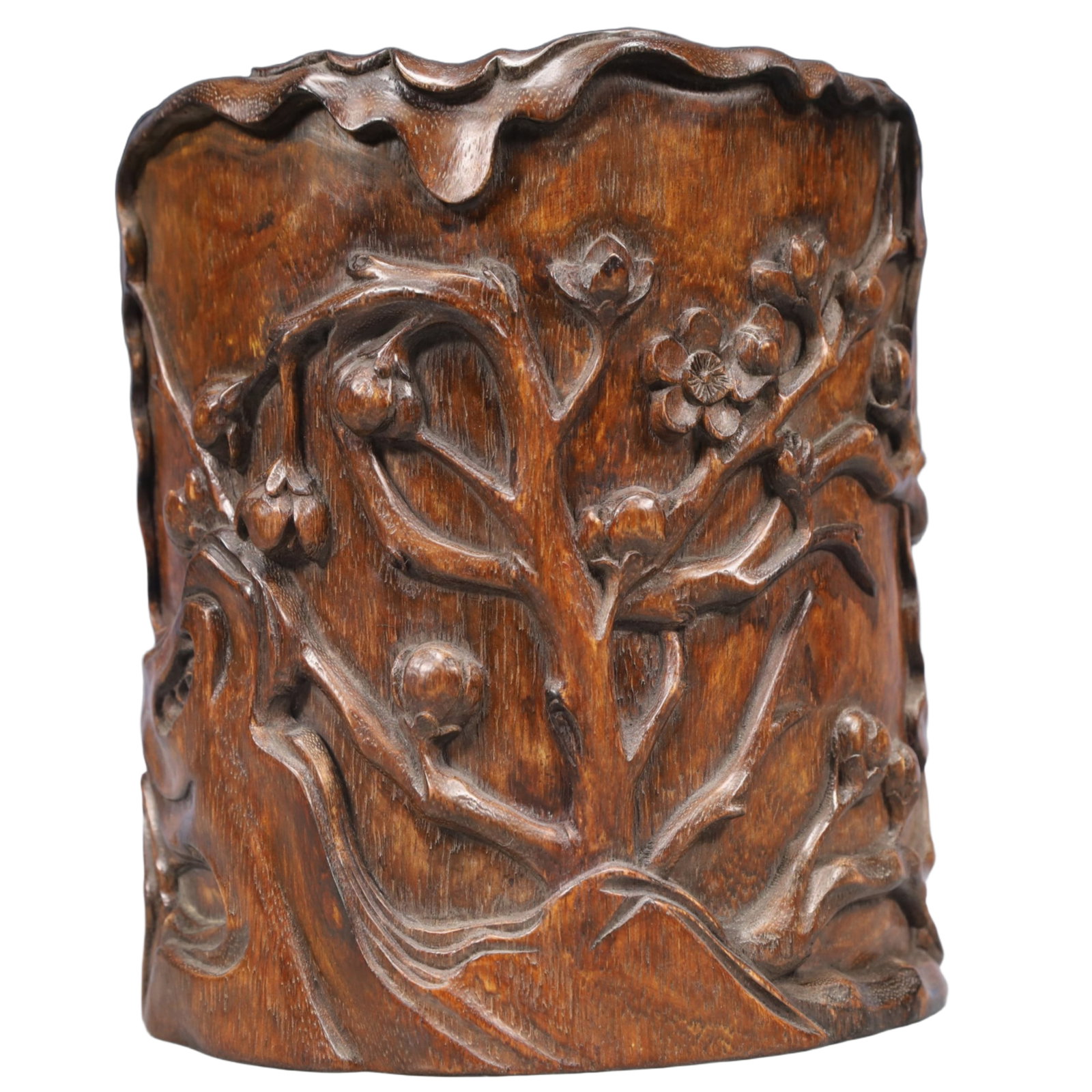 An Exquisite Eaglewood Flower Pattern Brush Pot - 3