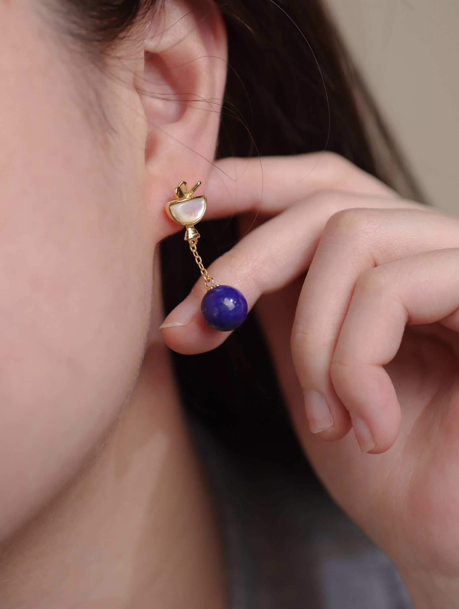 A Pair of Exquisite Sterling Silver-Gold Plated Inlaid Lapis Lazuli Earrings