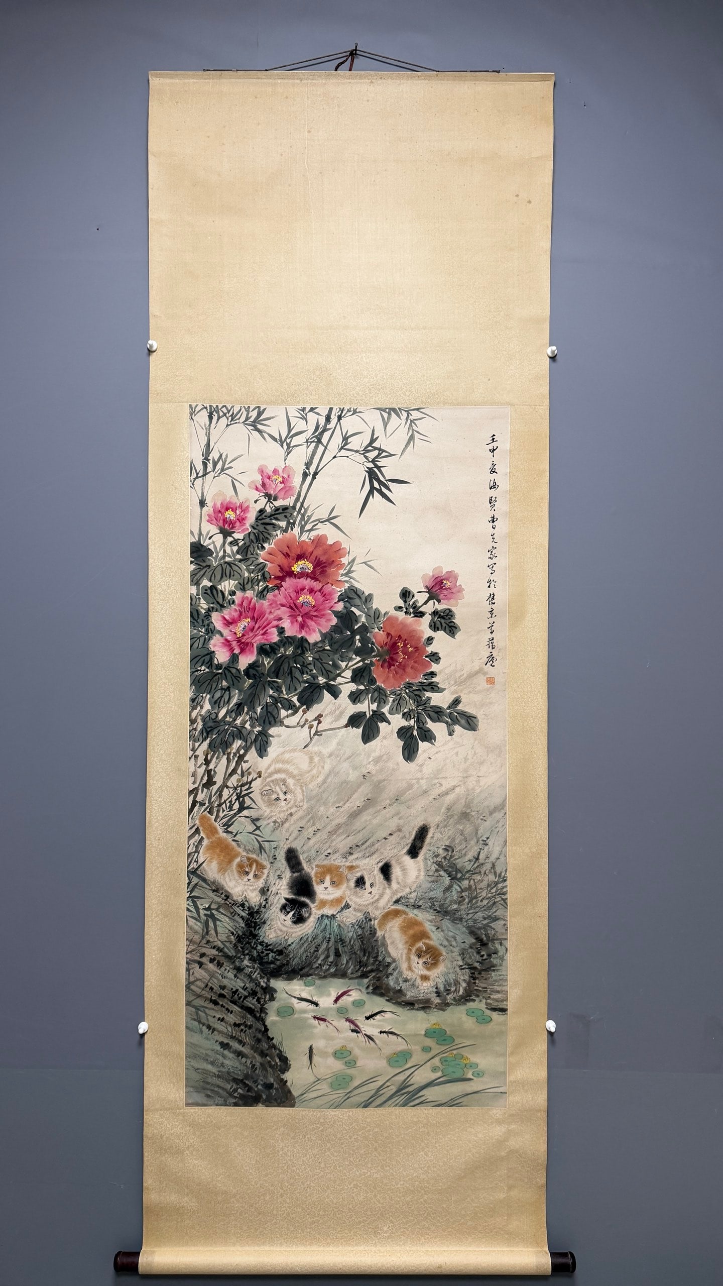 A Chinese Vertical Scroll Ink Painting of Cat on Paper
